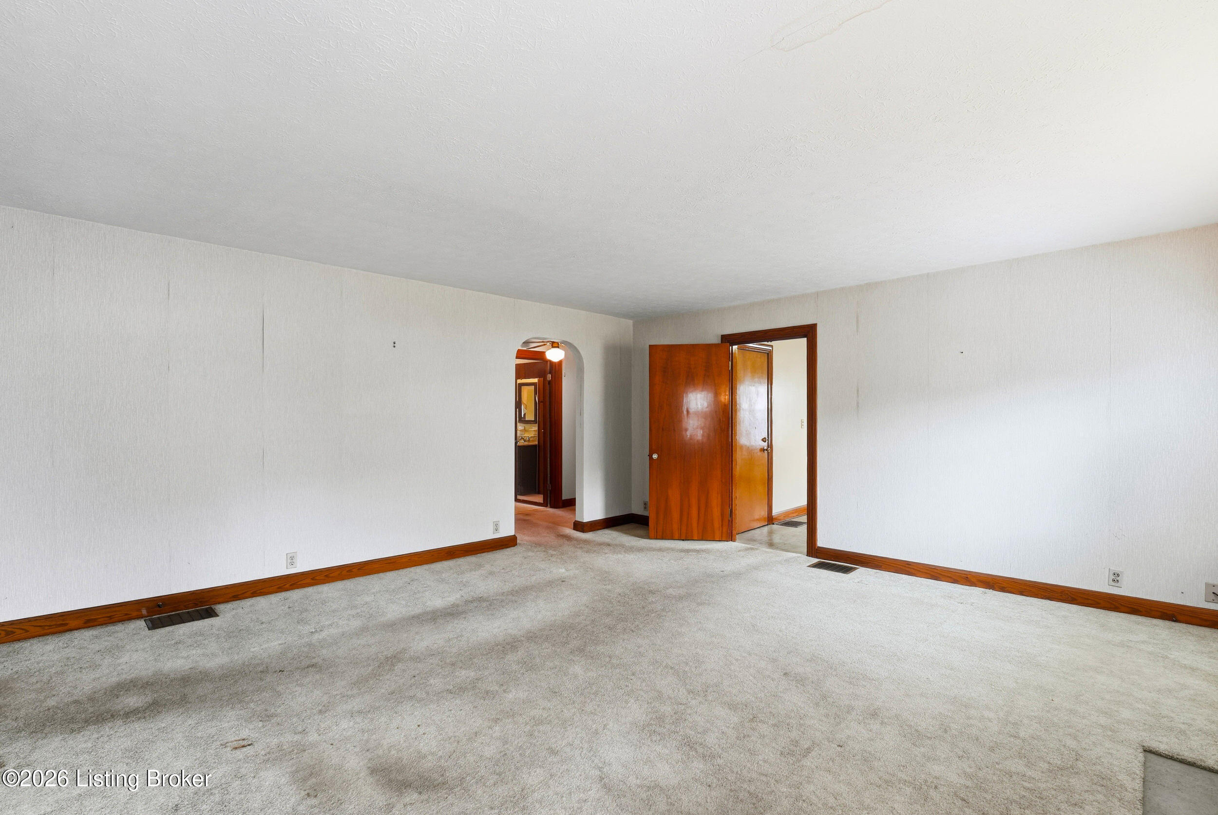 3709 Locust Ave Property Photo 11