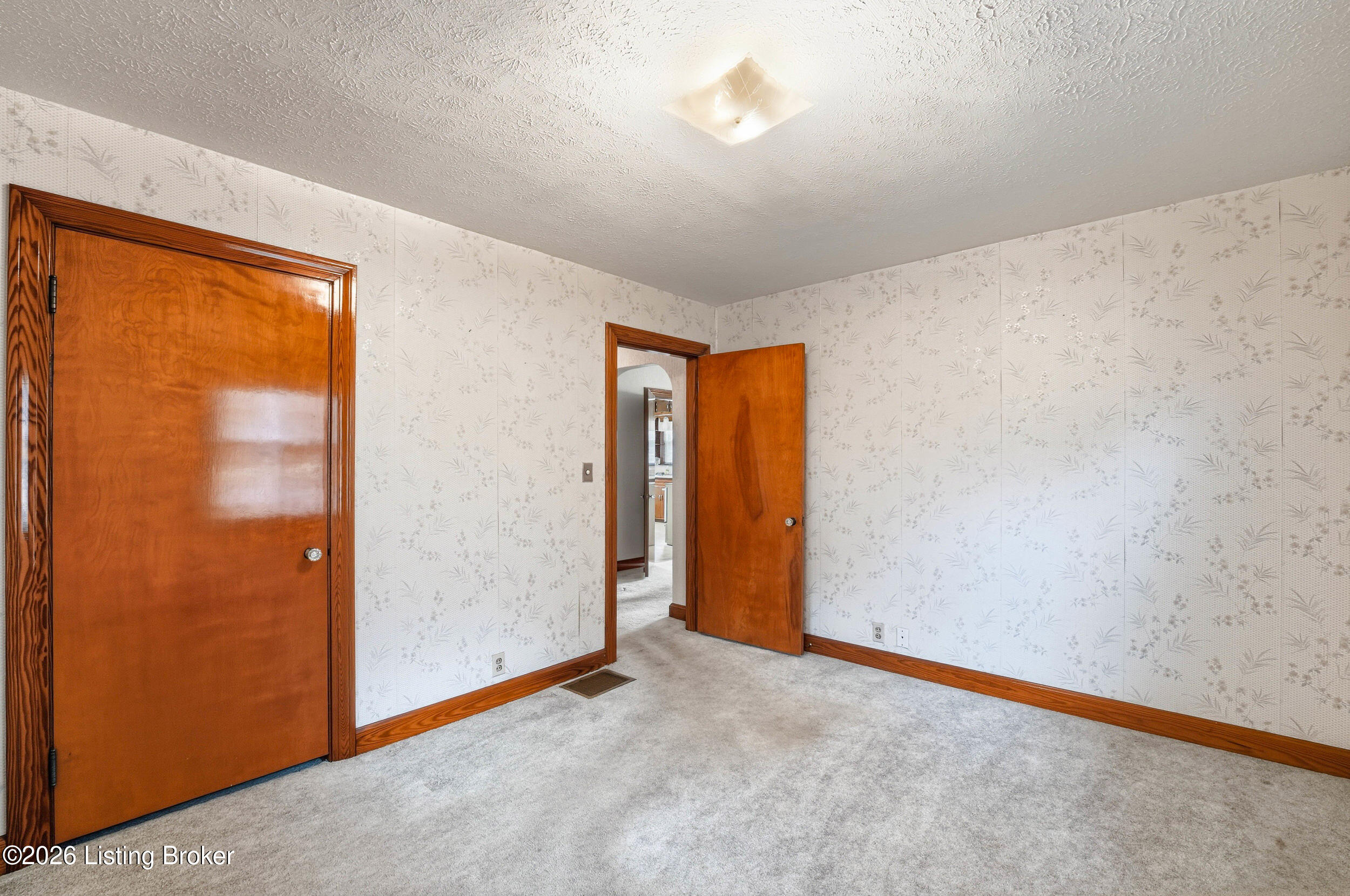 3709 Locust Ave Property Photo 13