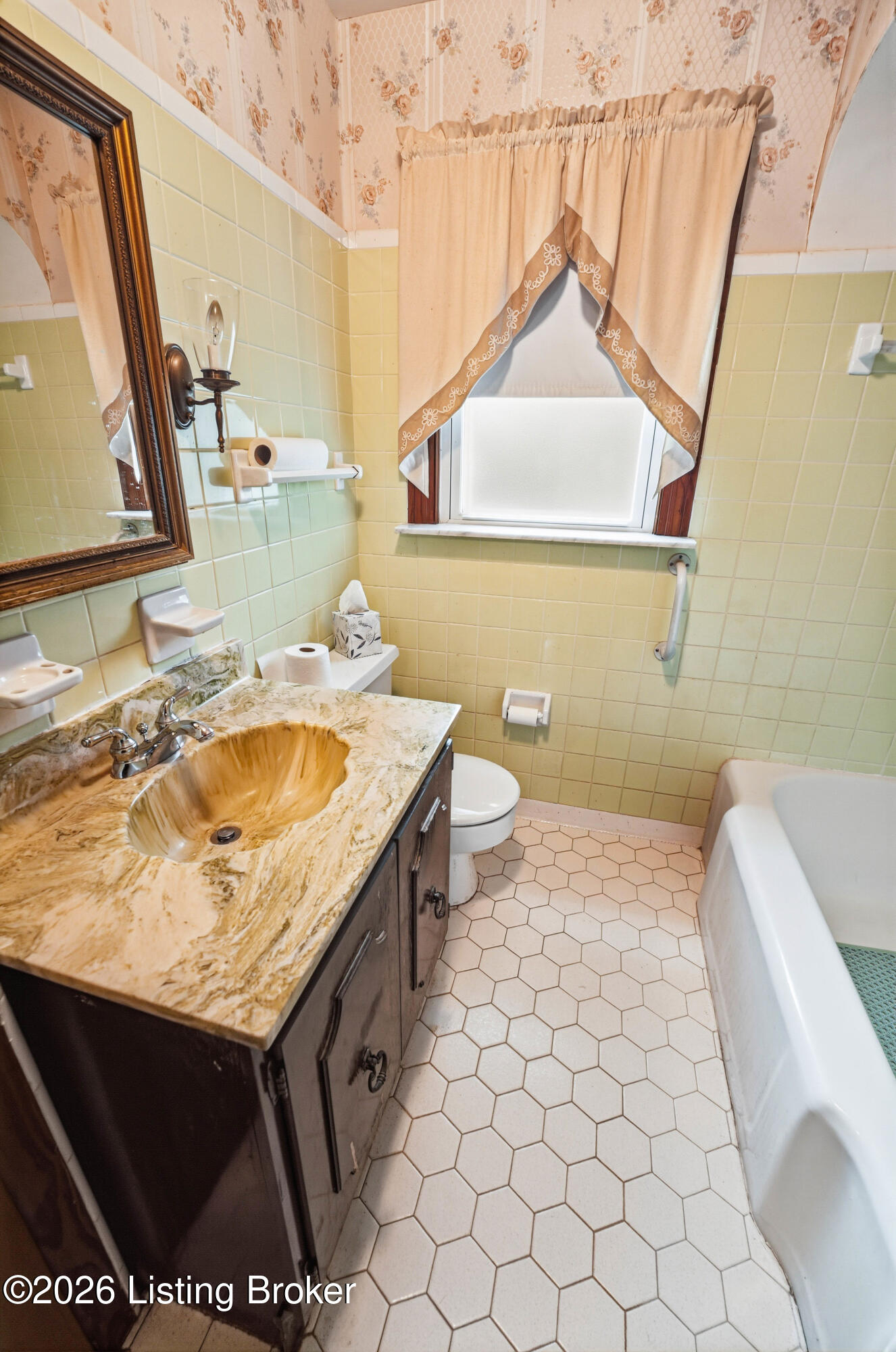3709 Locust Ave Property Photo 14