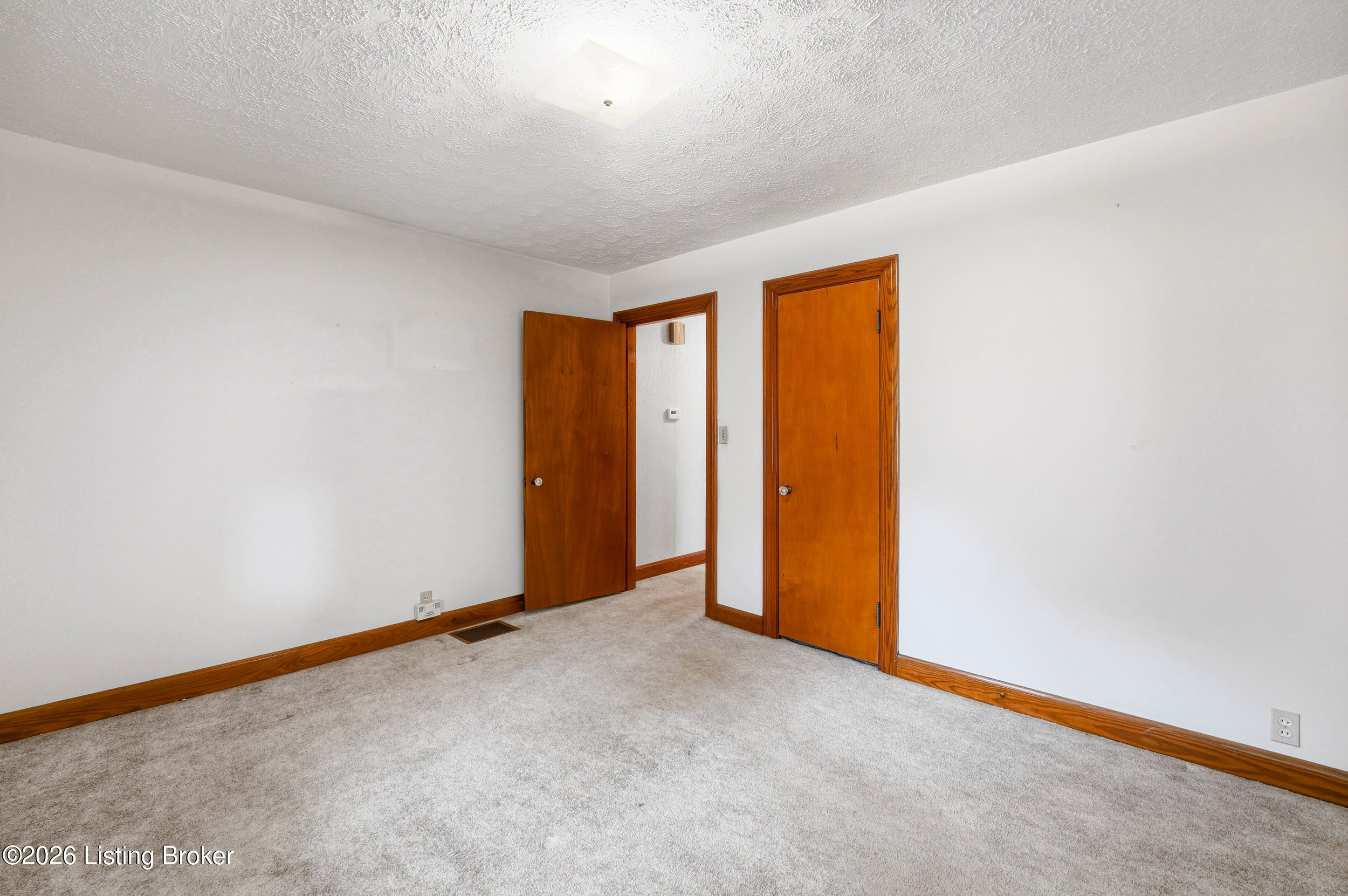 3709 Locust Ave Property Photo 17