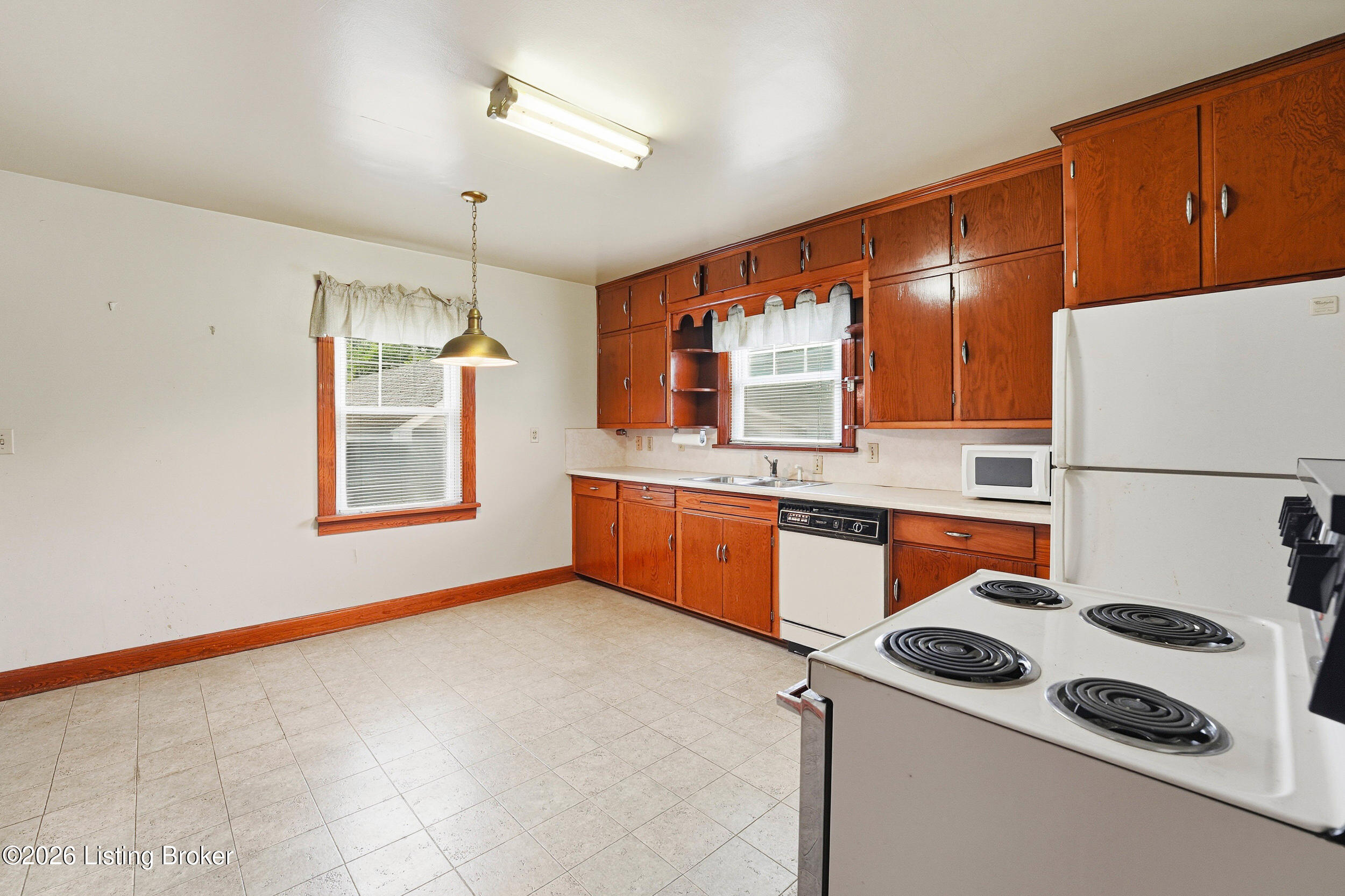 3709 Locust Ave Property Photo 18