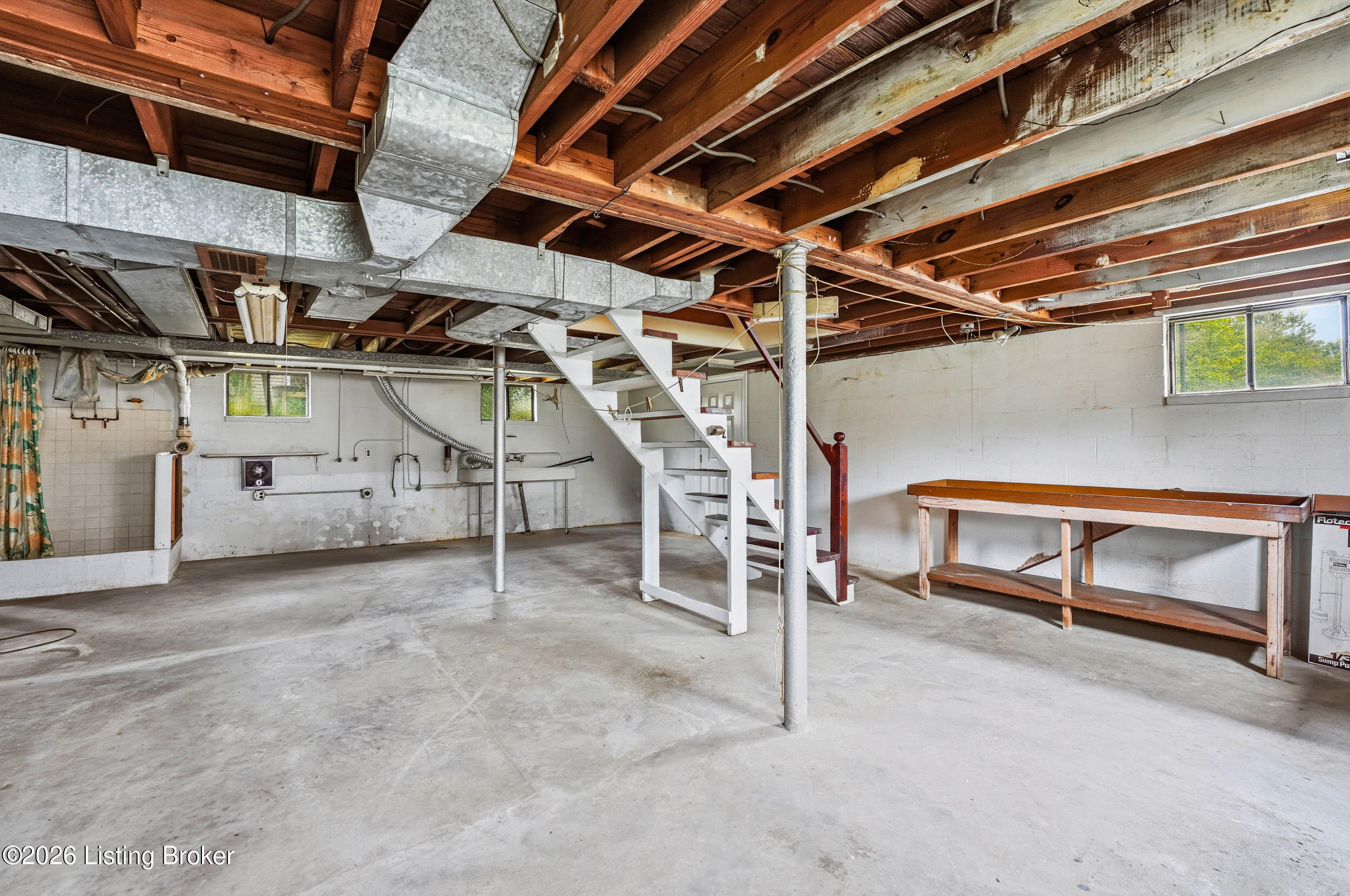 3709 Locust Ave Property Photo 24