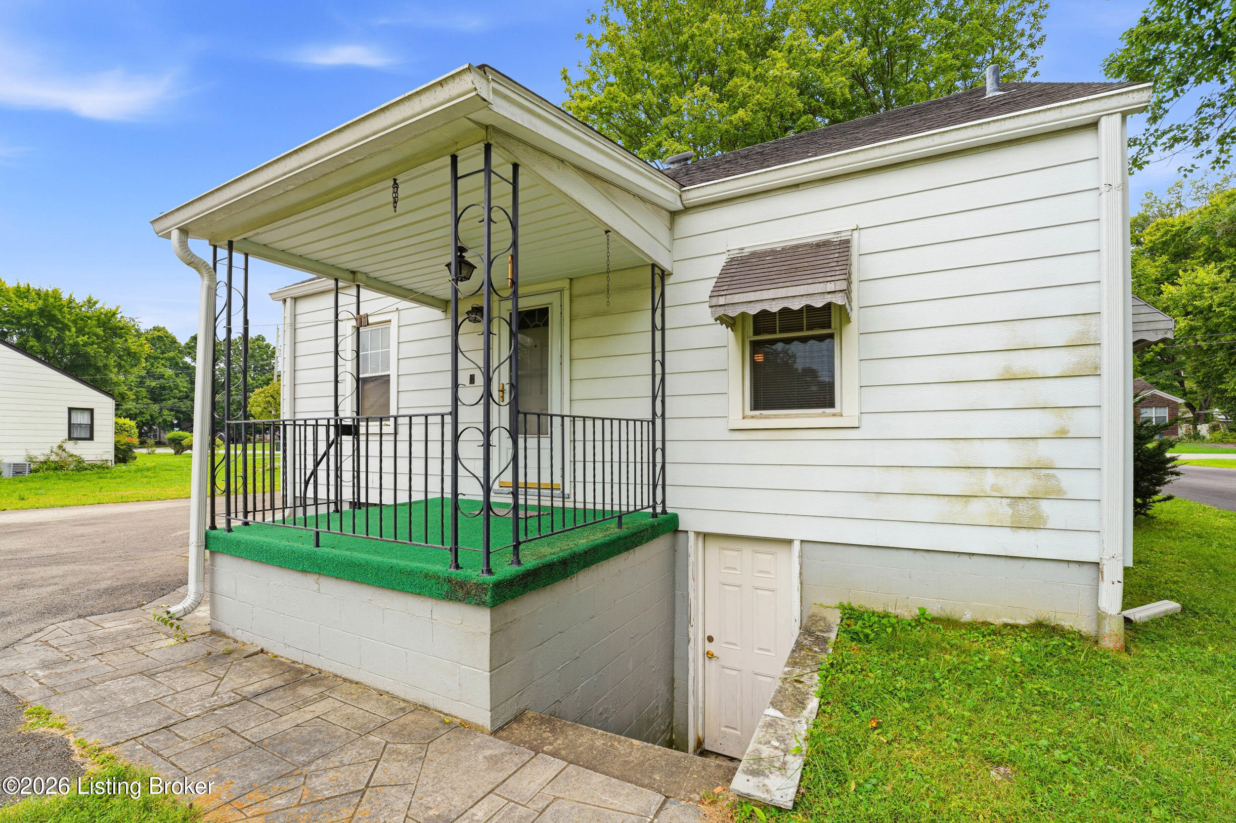 3709 Locust Ave Property Photo 33