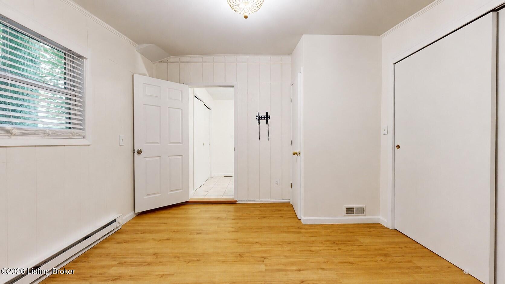 560 Swan Ct Property Photo 30