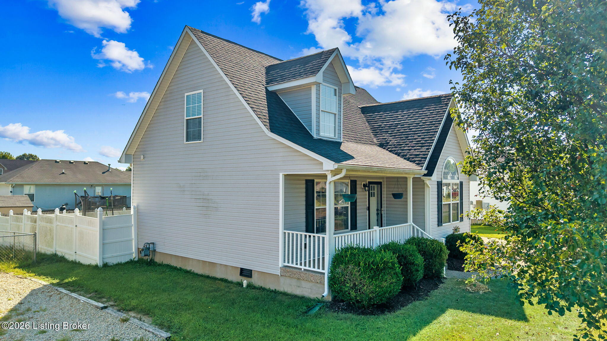 164 White Blossom Dr Property Photo 3