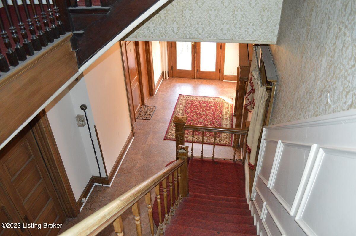 1703 S 4th St Property Photo 5