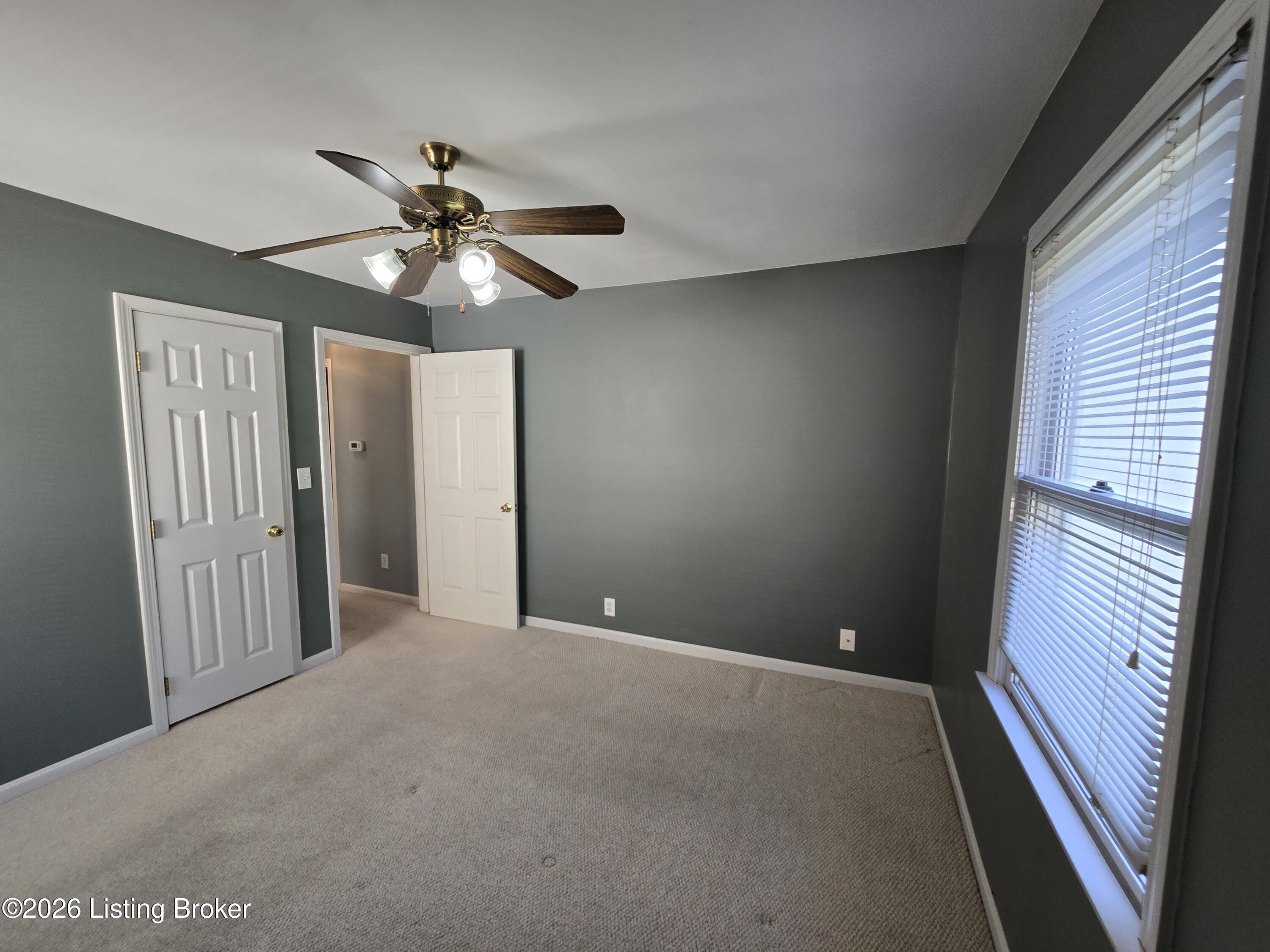 3932 Kennison Ave Property Photo 50