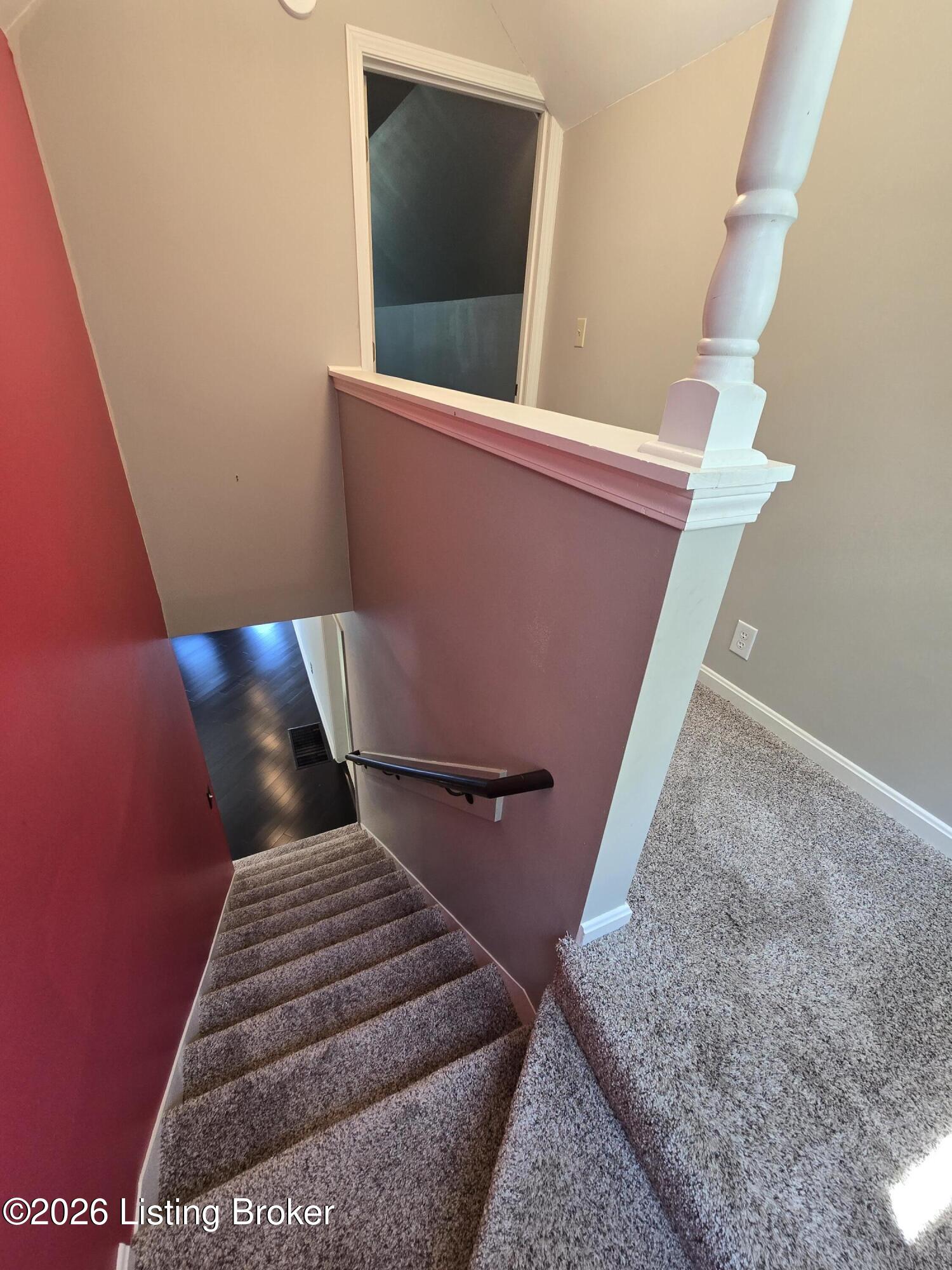 3932 Kennison Ave Property Photo 53