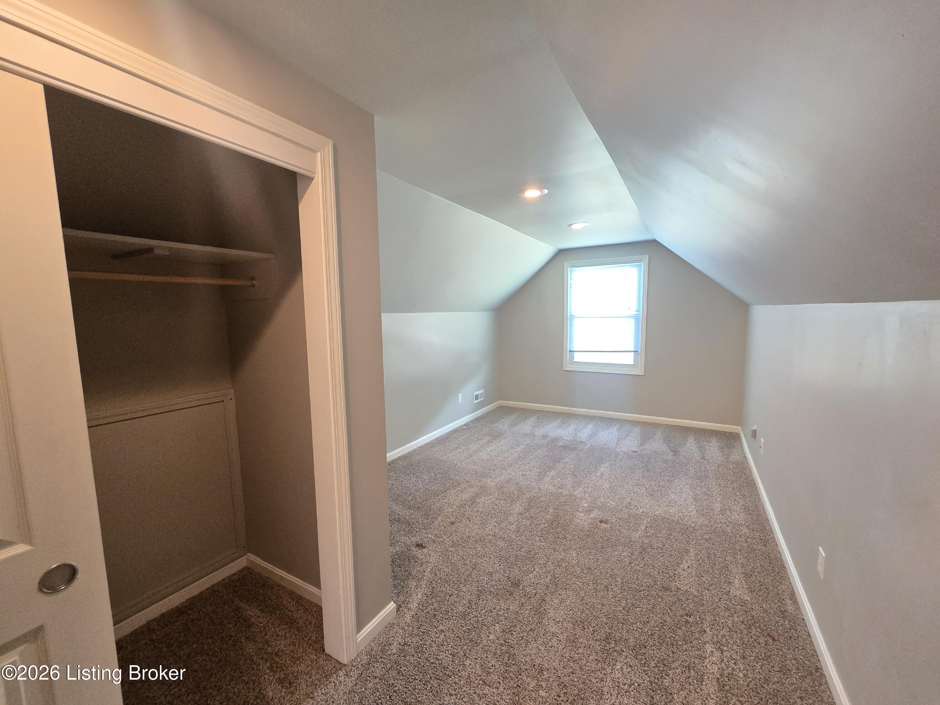 3932 Kennison Ave Property Photo 57