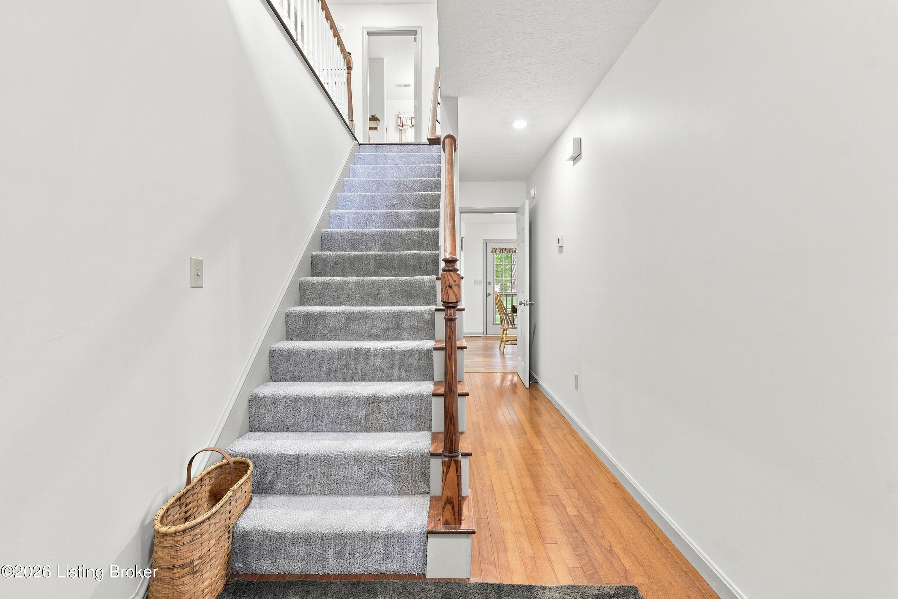 1700 Oak Grove Dr Property Photo 6