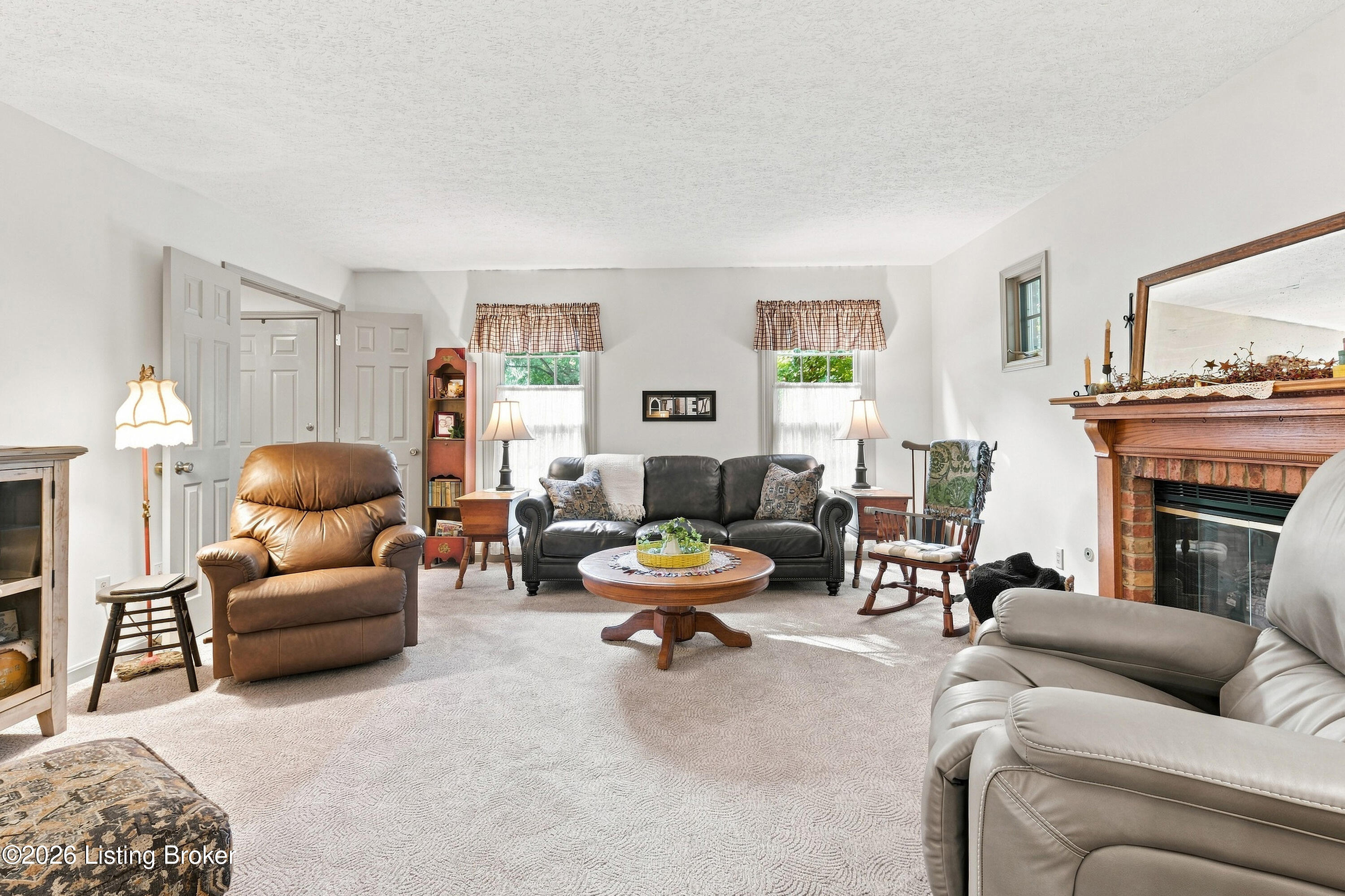 1700 Oak Grove Dr Property Photo 12