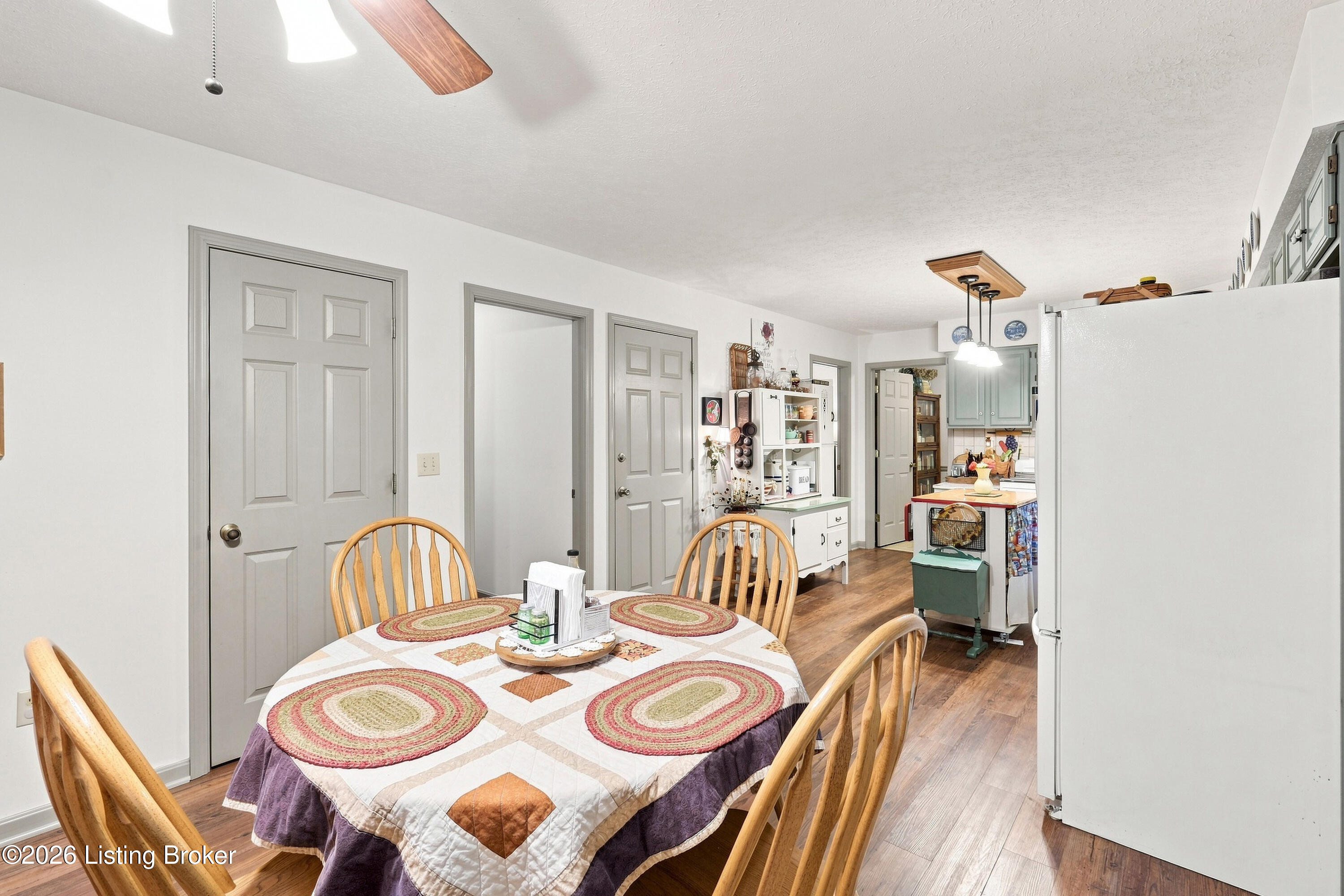 1700 Oak Grove Dr Property Photo 22