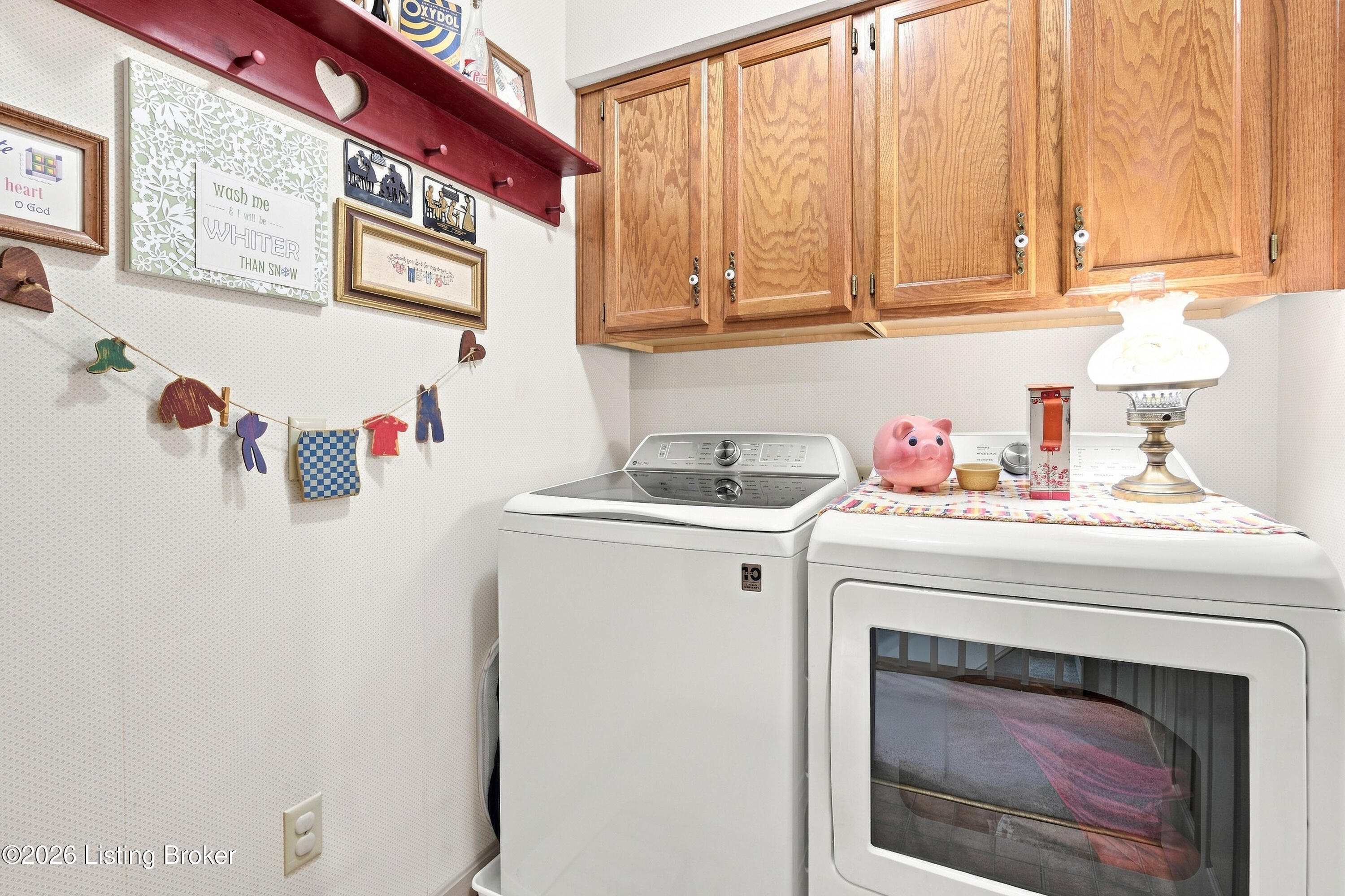 1700 Oak Grove Dr Property Photo 37
