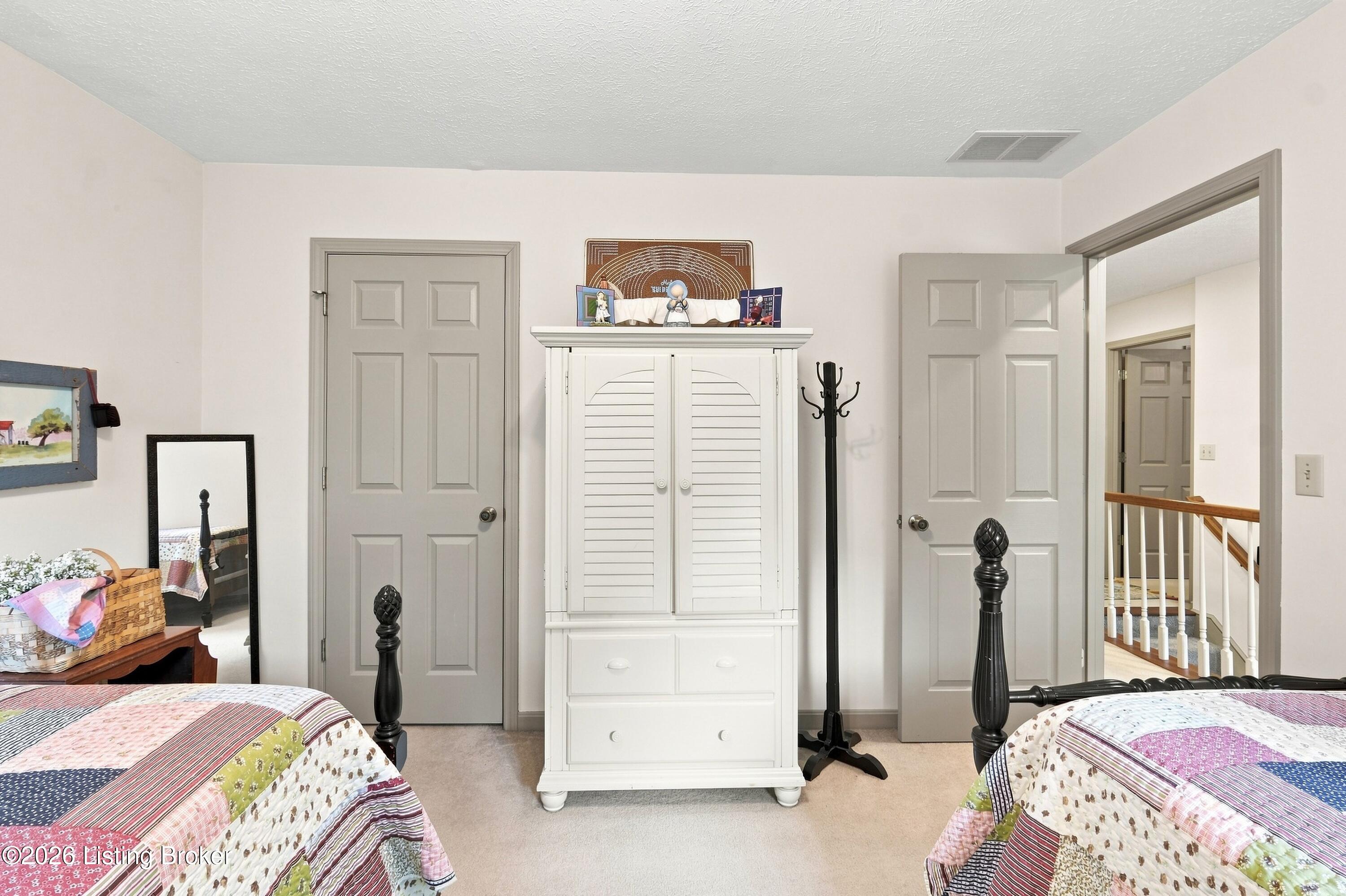 1700 Oak Grove Dr Property Photo 39