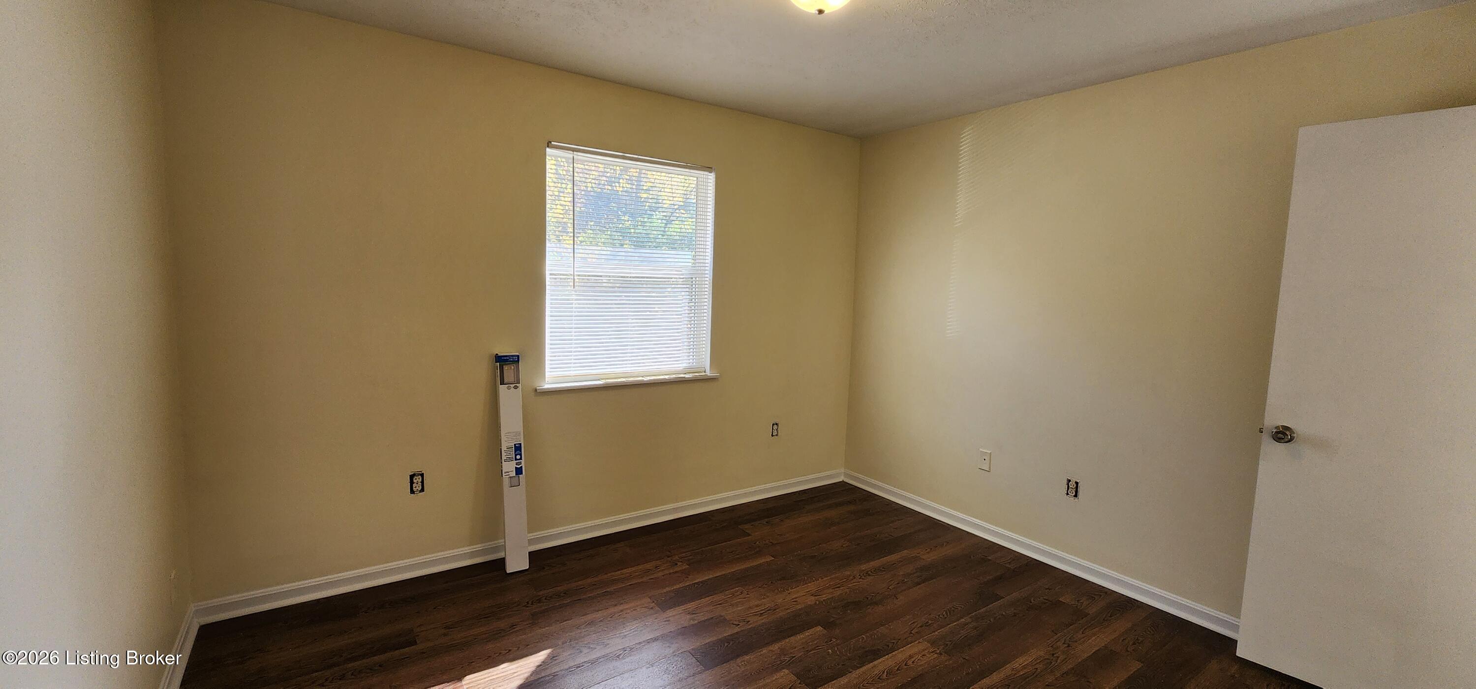 3212 Springfield Dr 3 Property Photo 11