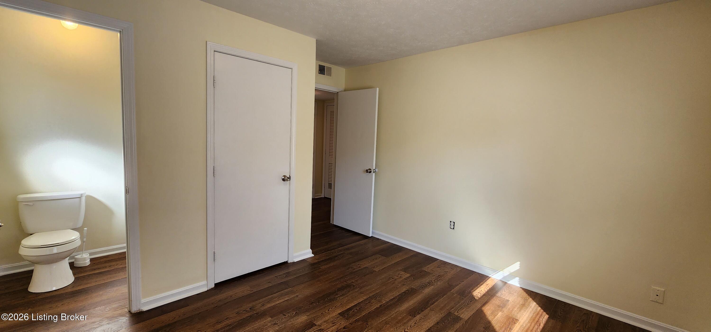 3212 Springfield Dr 3 Property Photo 12