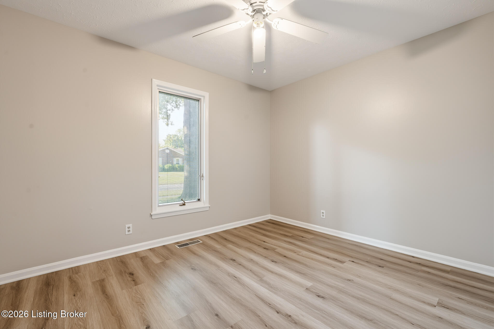 615 Stivers Rd Property Photo 23