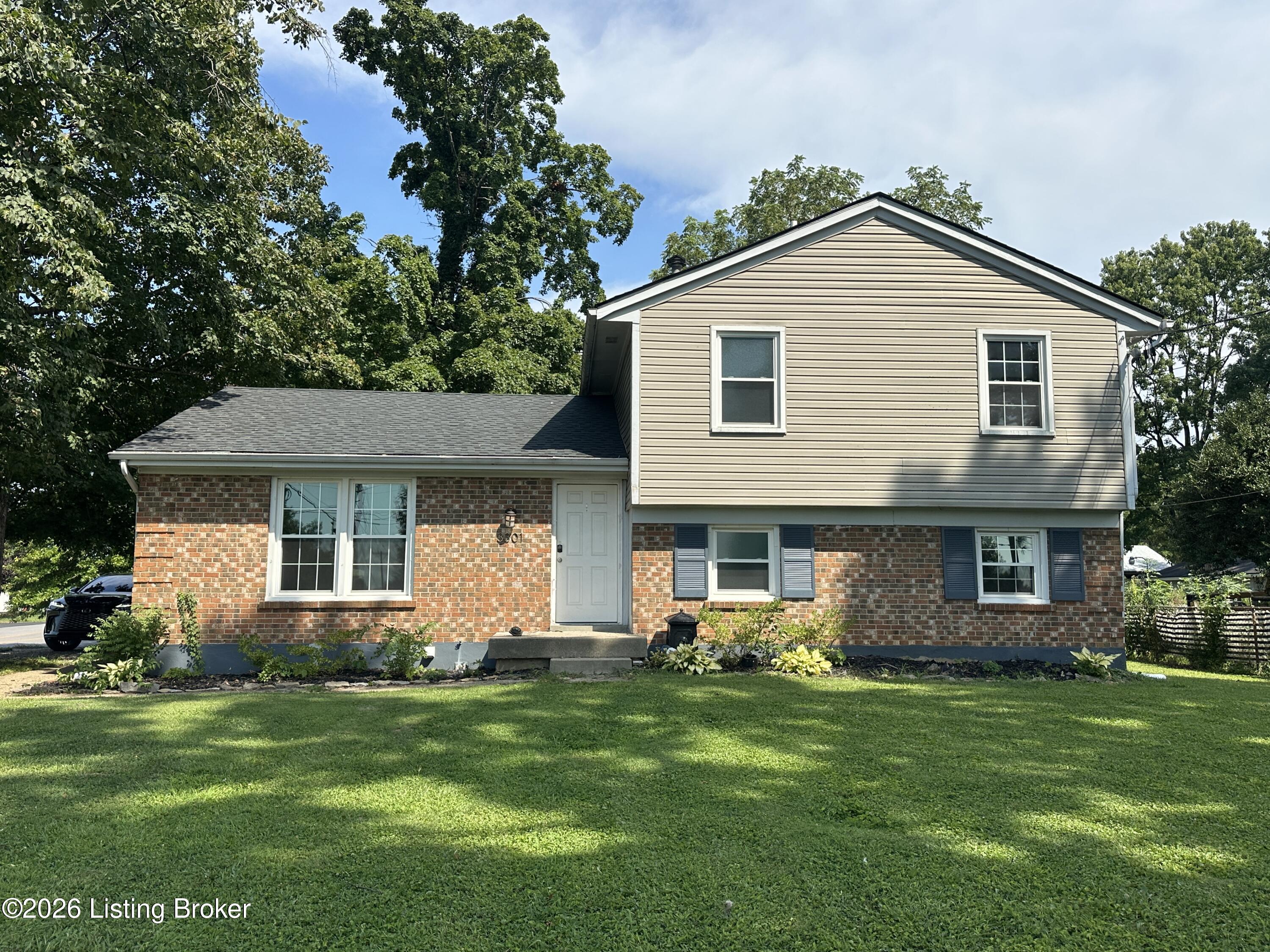 3301 Stony Brook Dr Property Photo 2