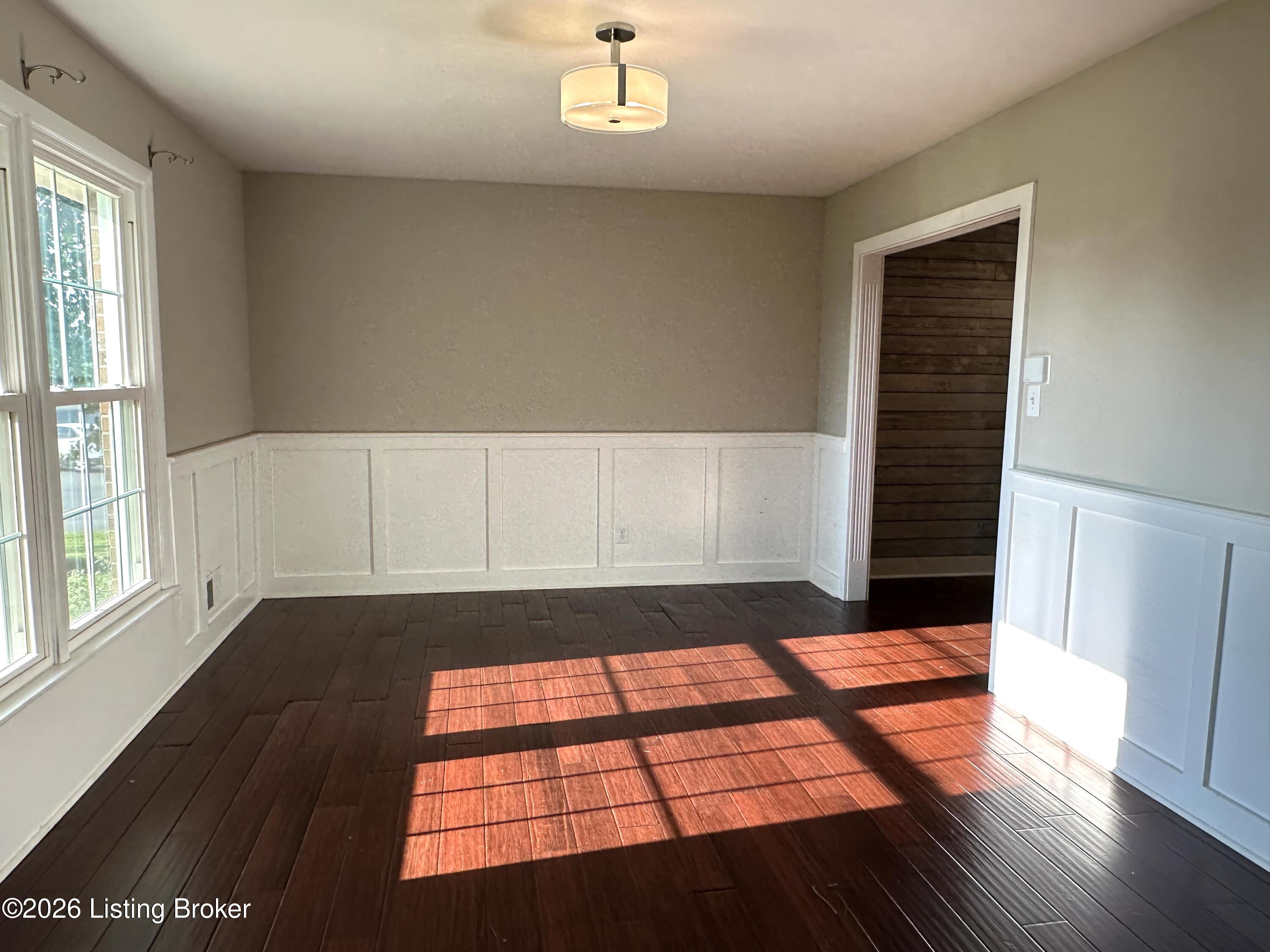 3301 Stony Brook Dr Property Photo 3