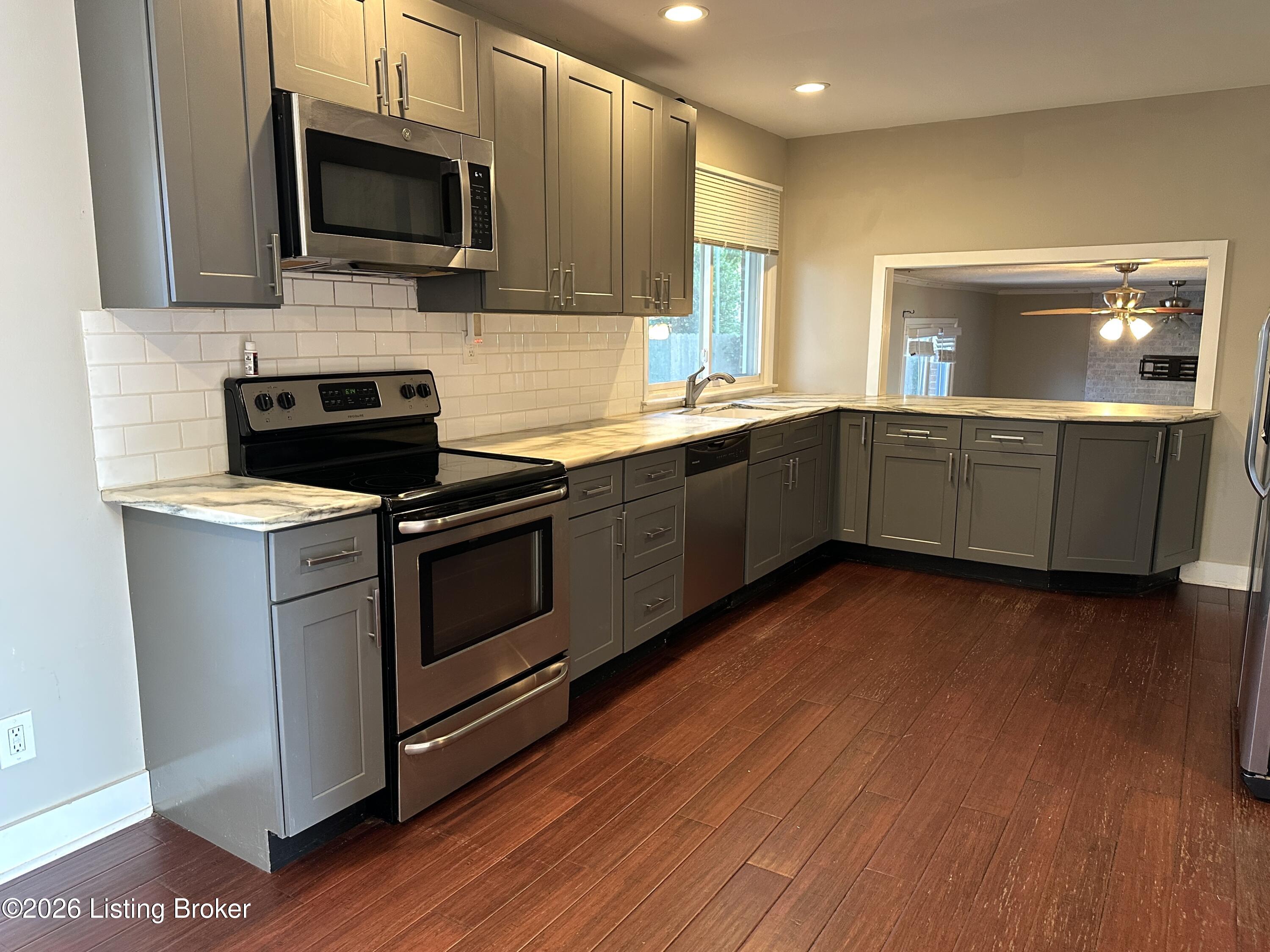 3301 Stony Brook Dr Property Photo 10