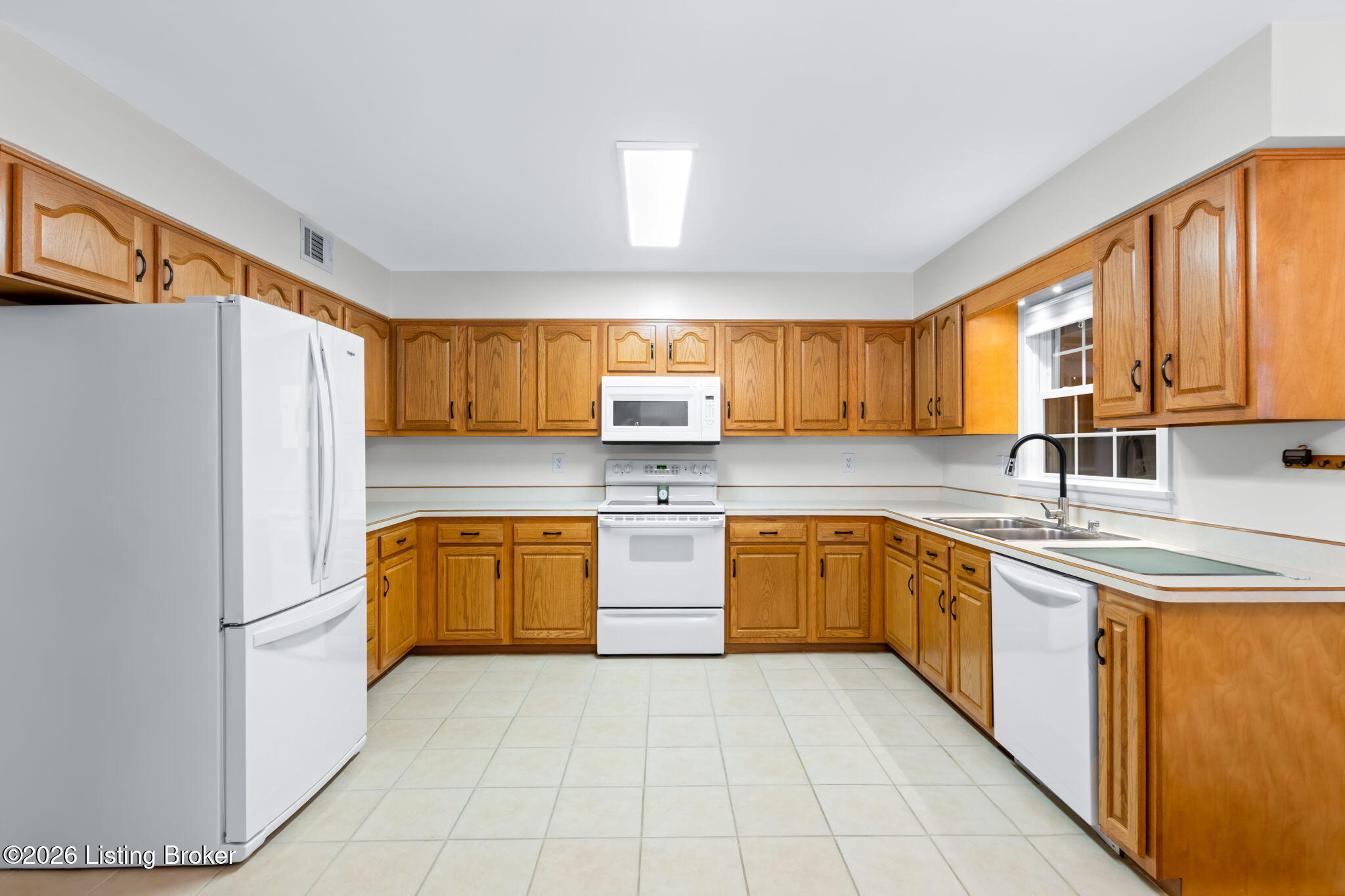 4605 Deepwood Dr Property Photo 23