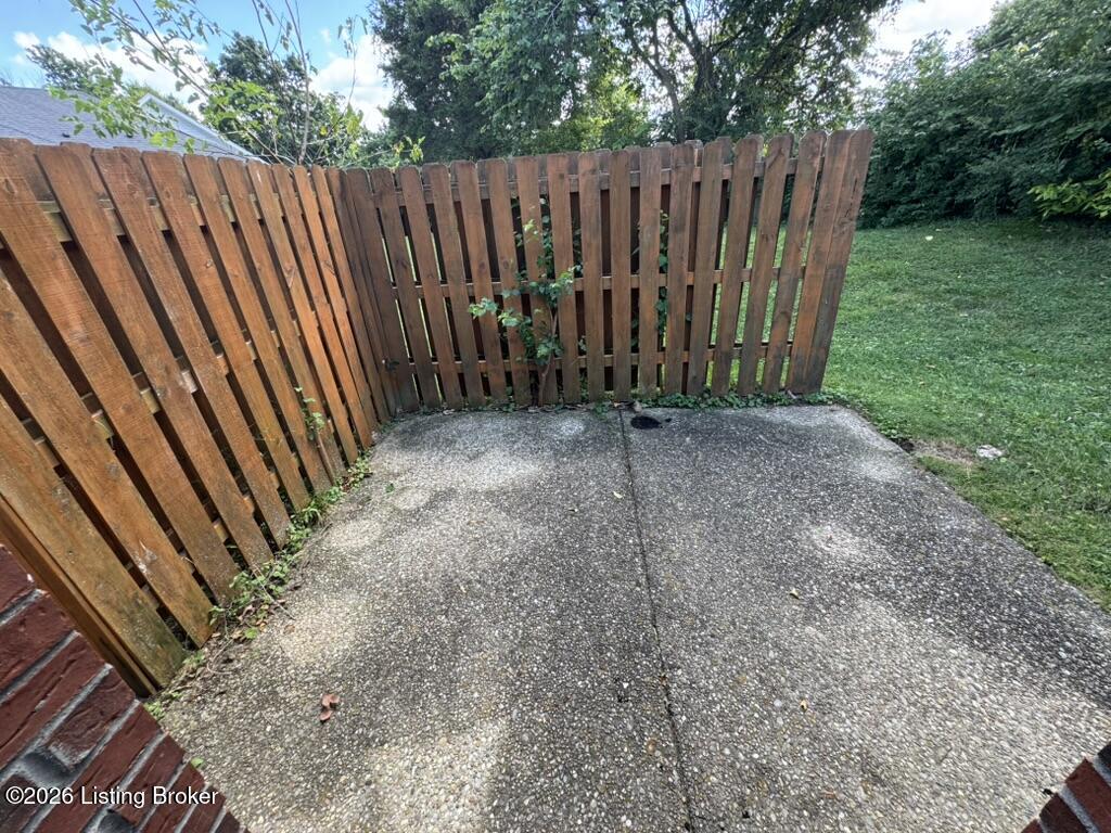7220 Michael Benjamin Cir Property Photo 15