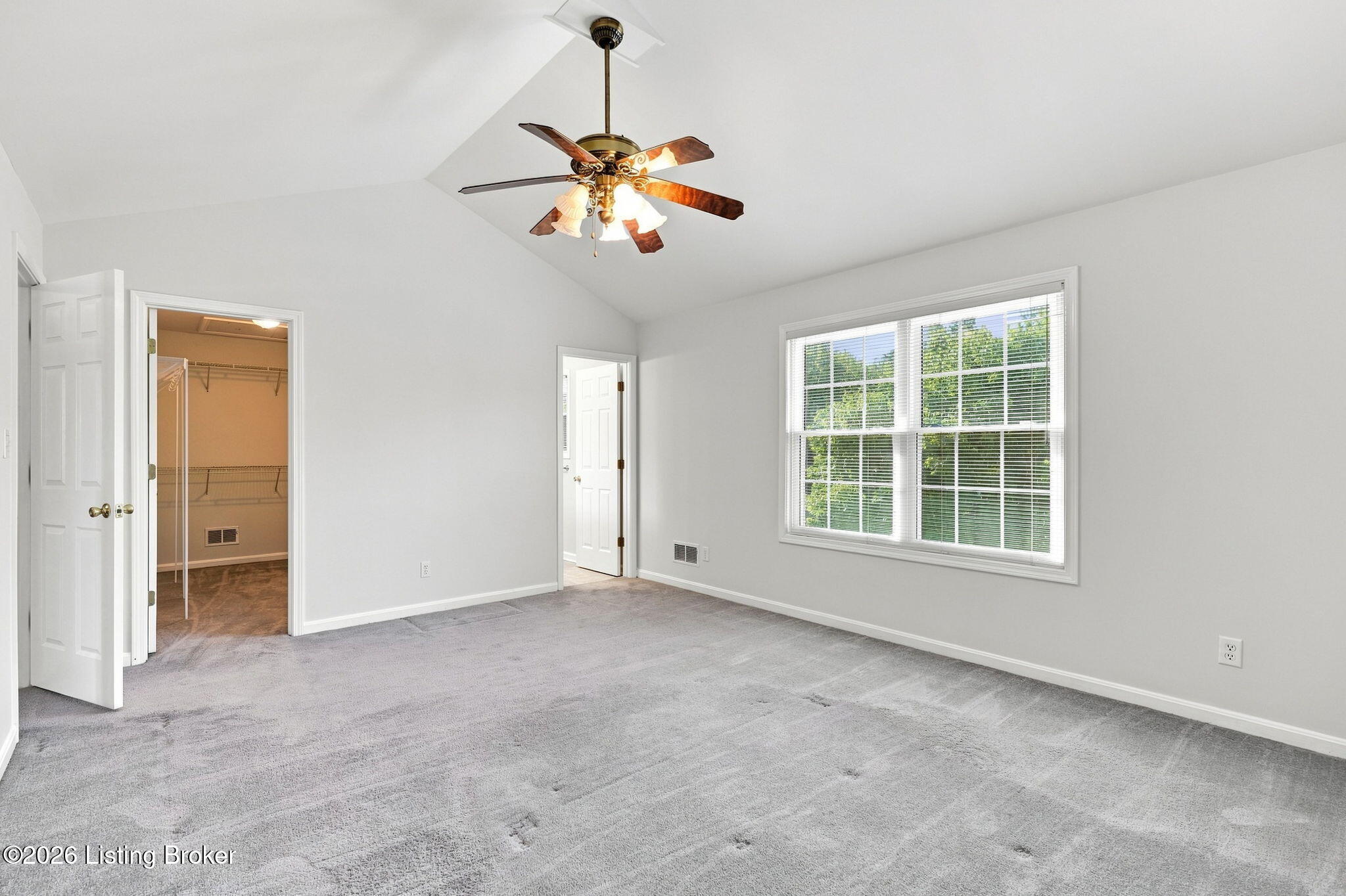 5318 Manor Ct Property Photo 29