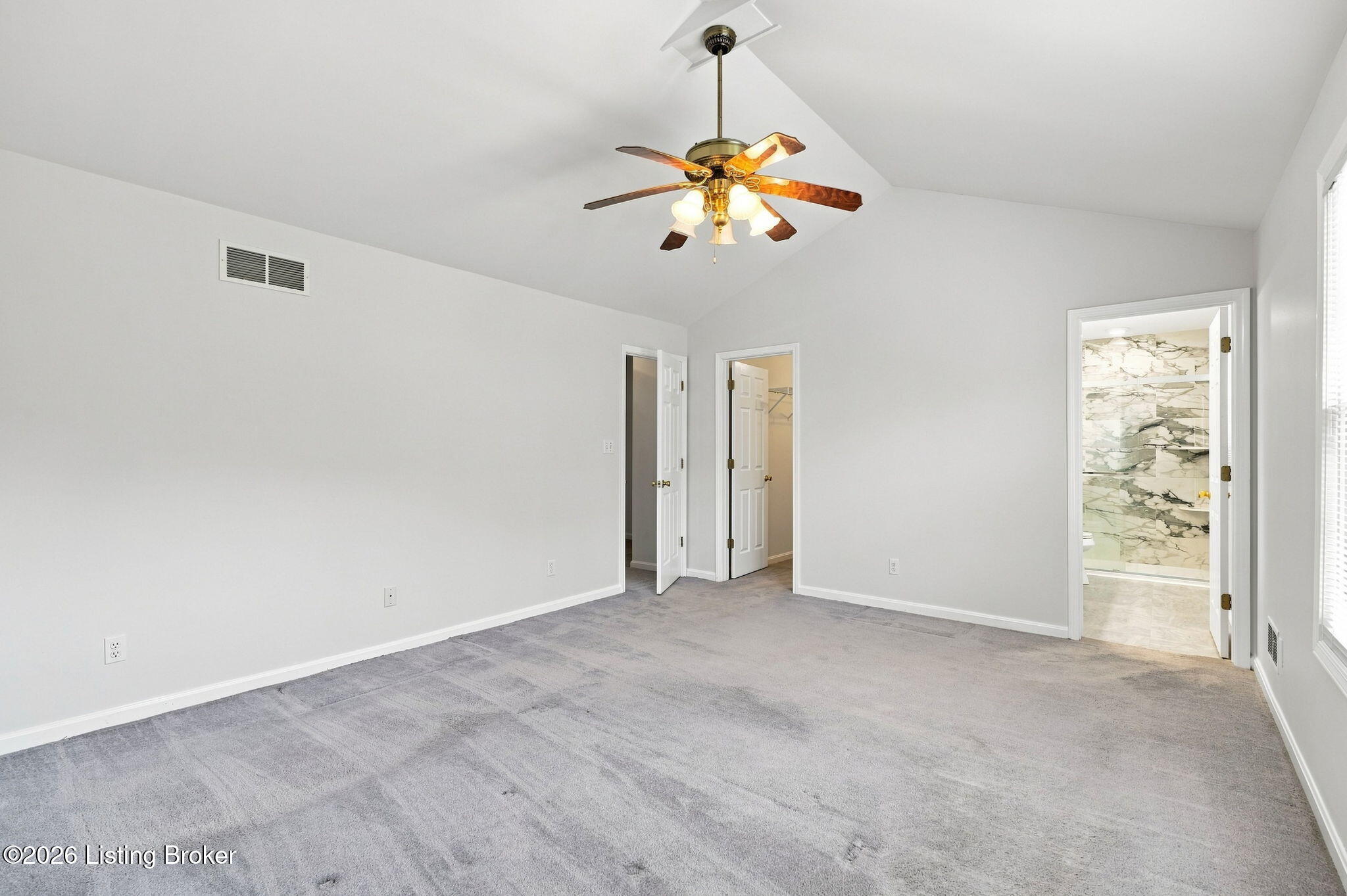 5318 Manor Ct Property Photo 30
