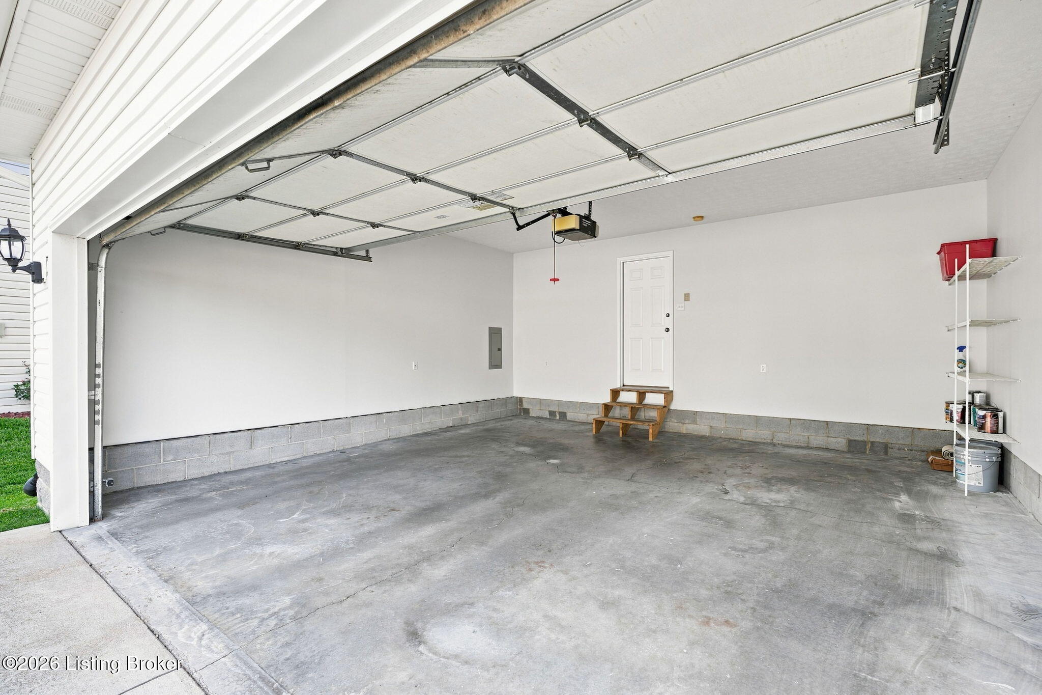 5318 Manor Ct Property Photo 40
