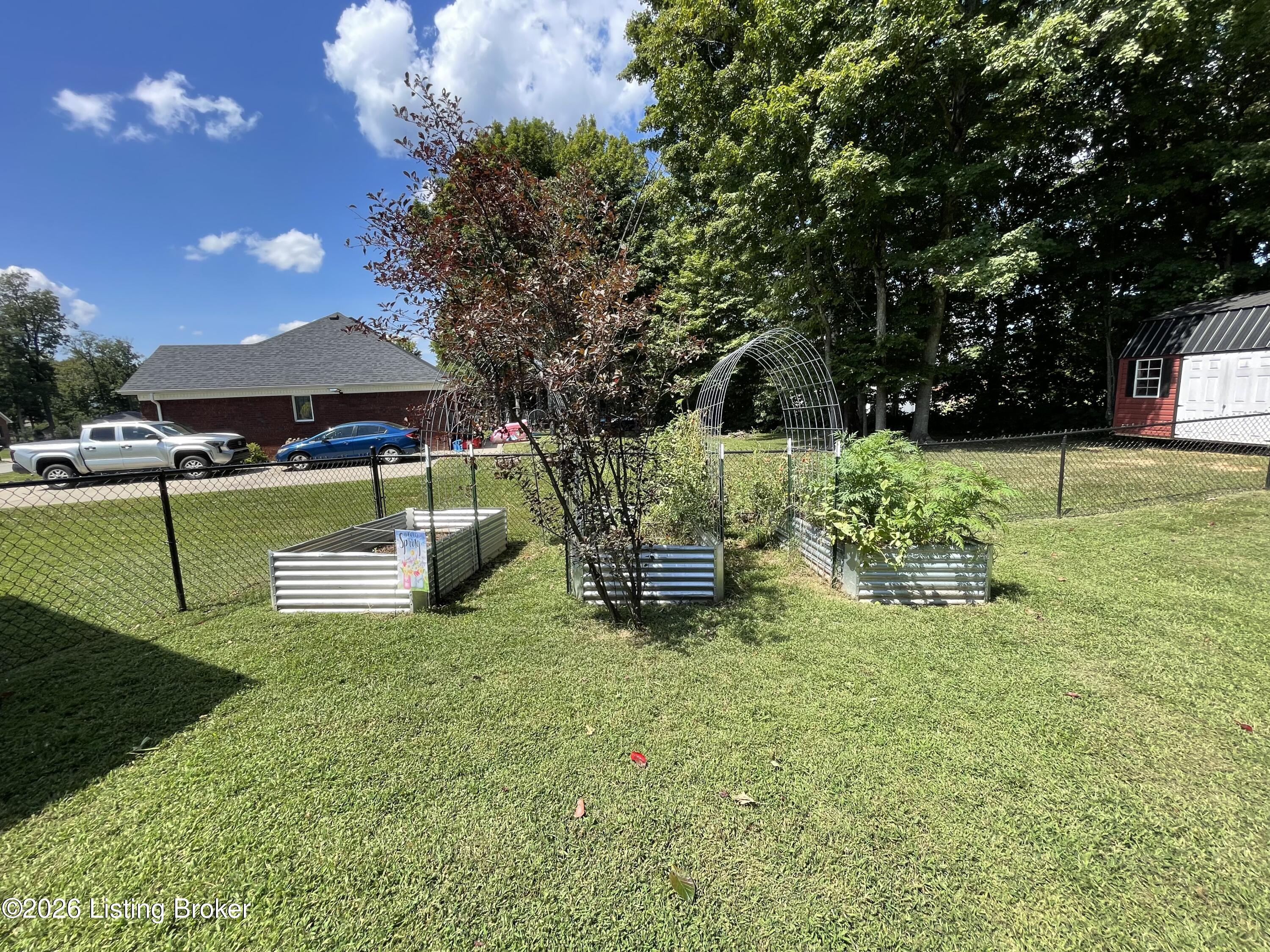 140 Peabody Loop Property Photo 43