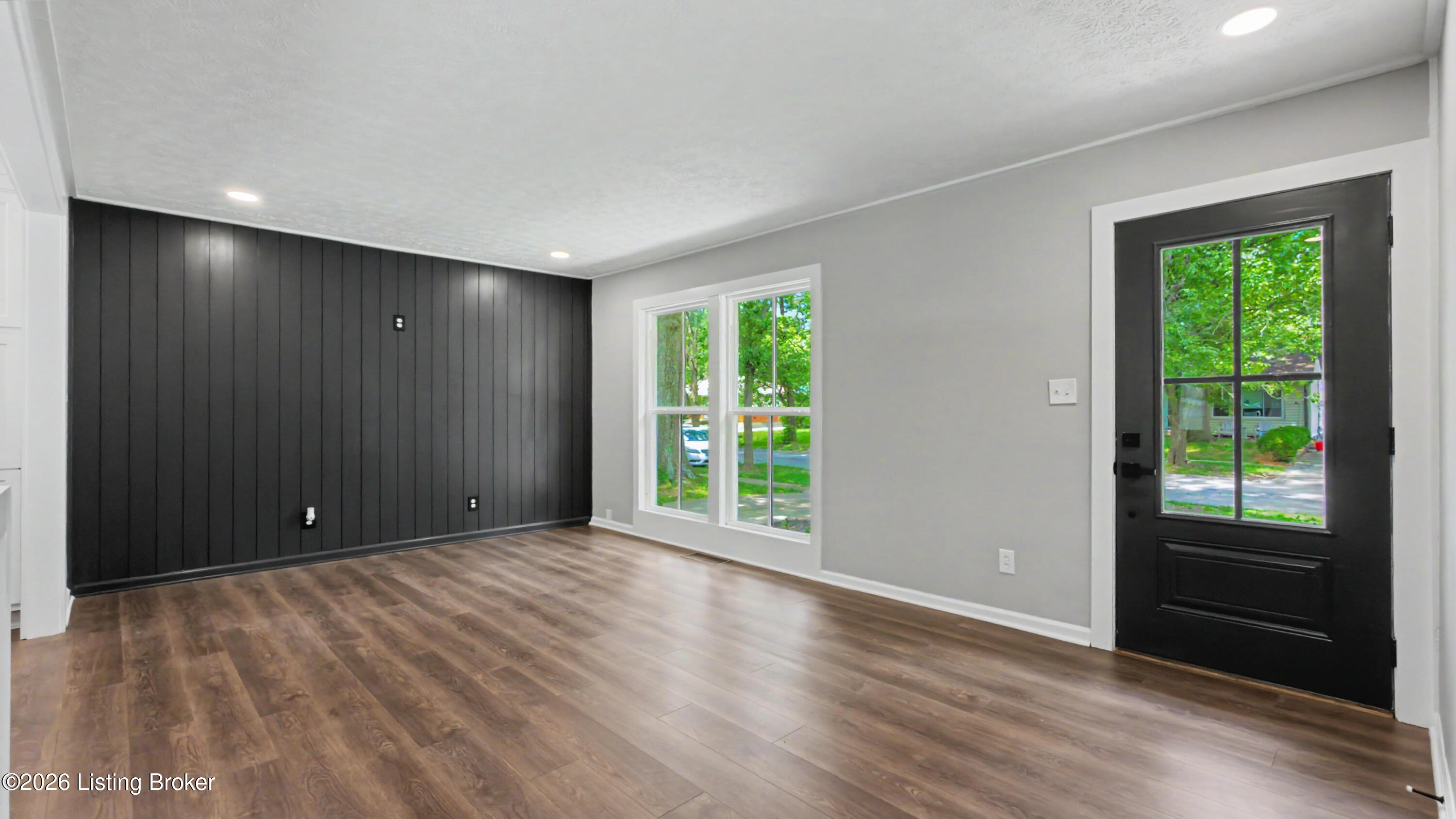 2813 Rio Rita Ave Property Photo 5