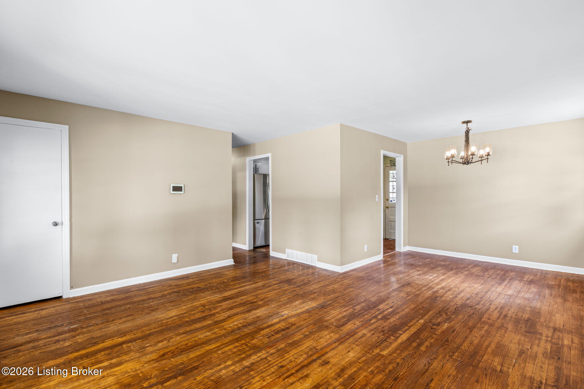 6330 Krause Ave Property Photo 10