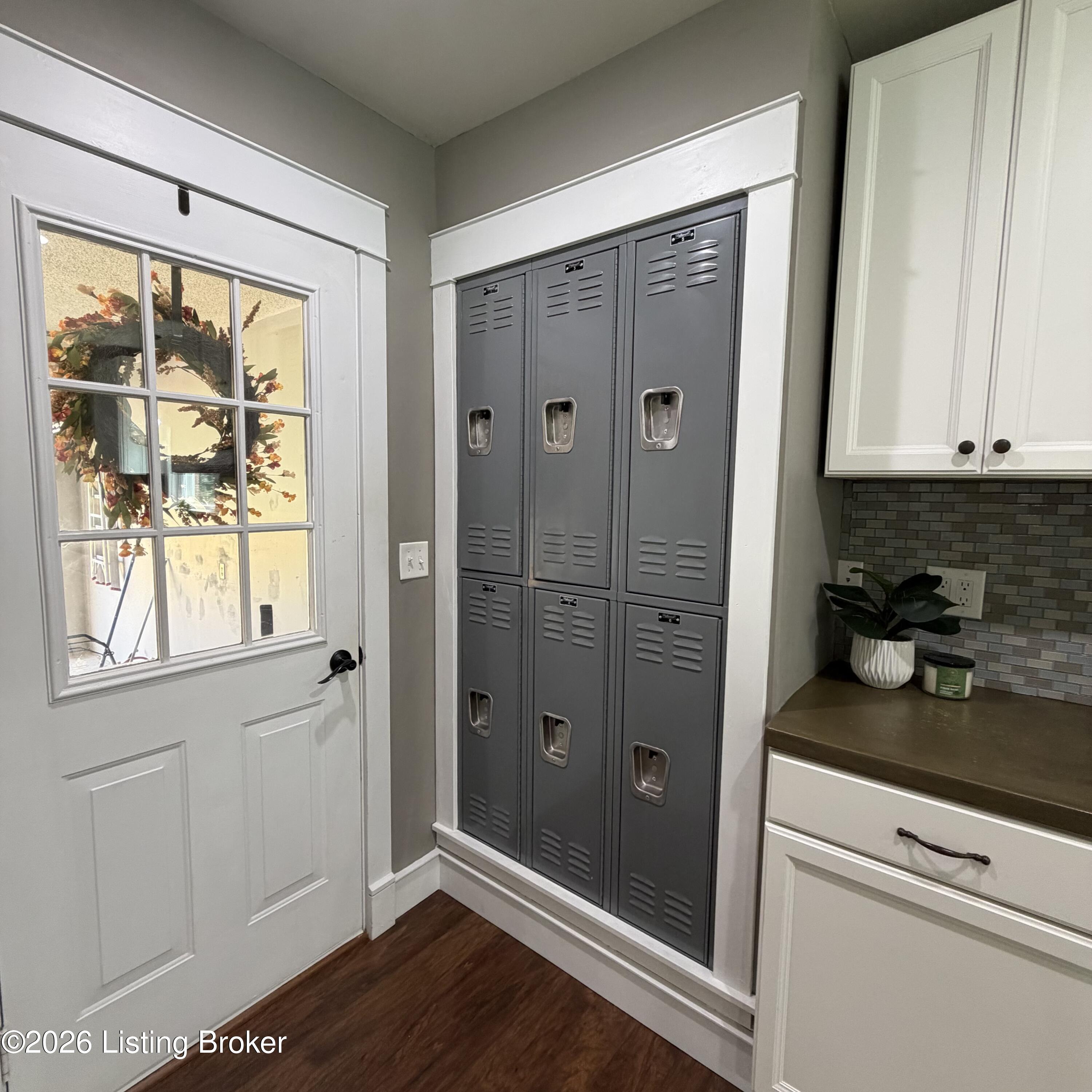 2812 Oakwood Dr Property Photo 17