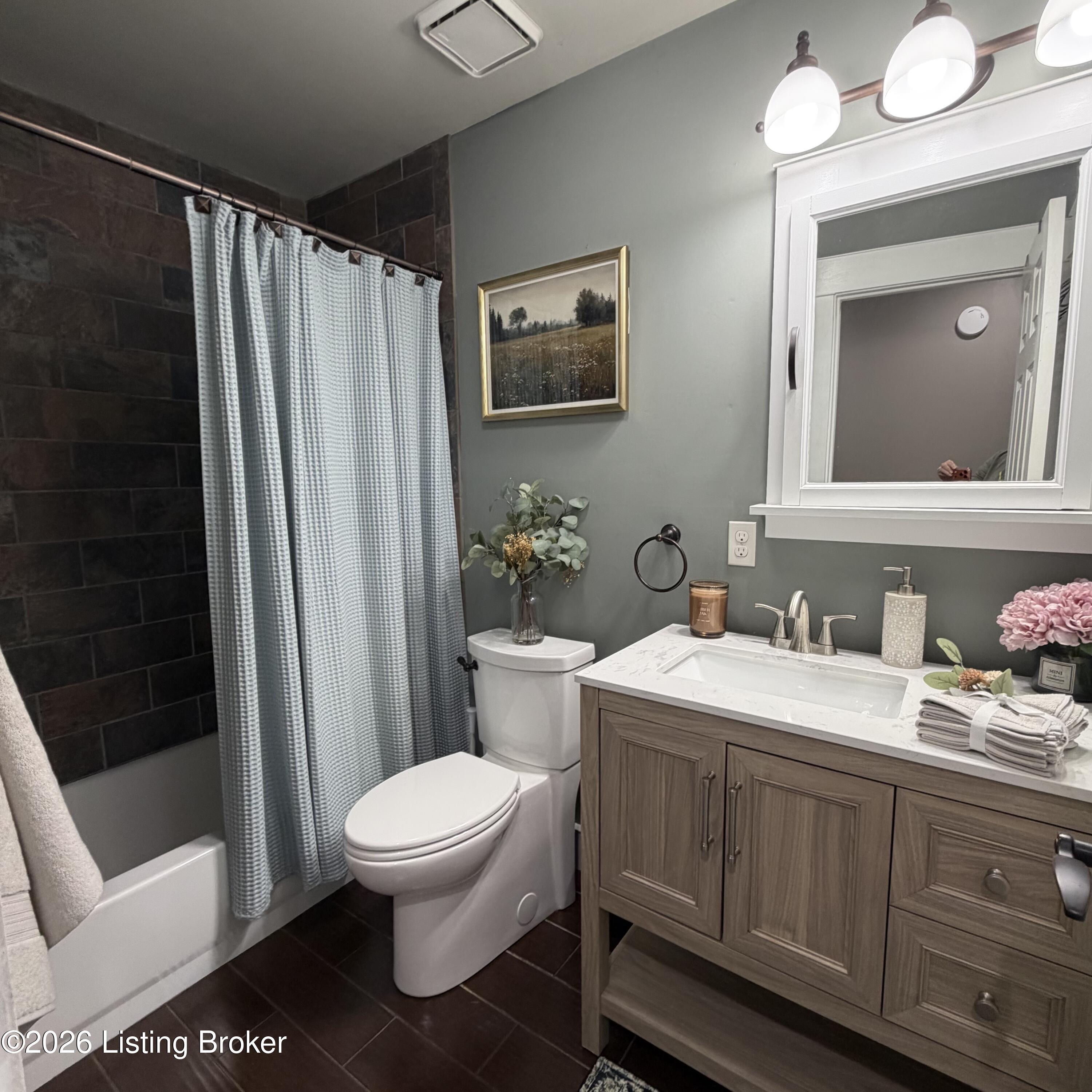 2812 Oakwood Dr Property Photo 24