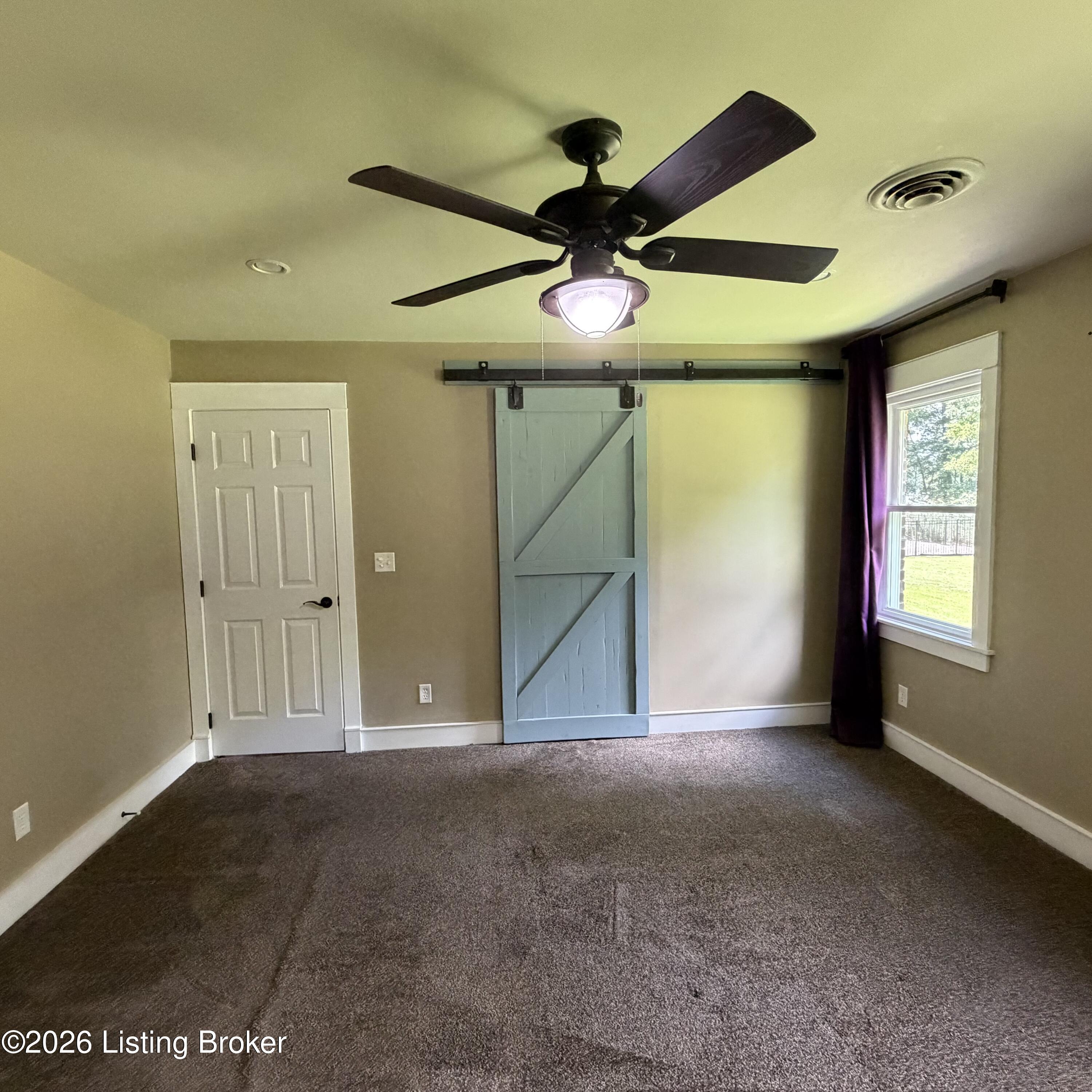 2812 Oakwood Dr Property Photo 36