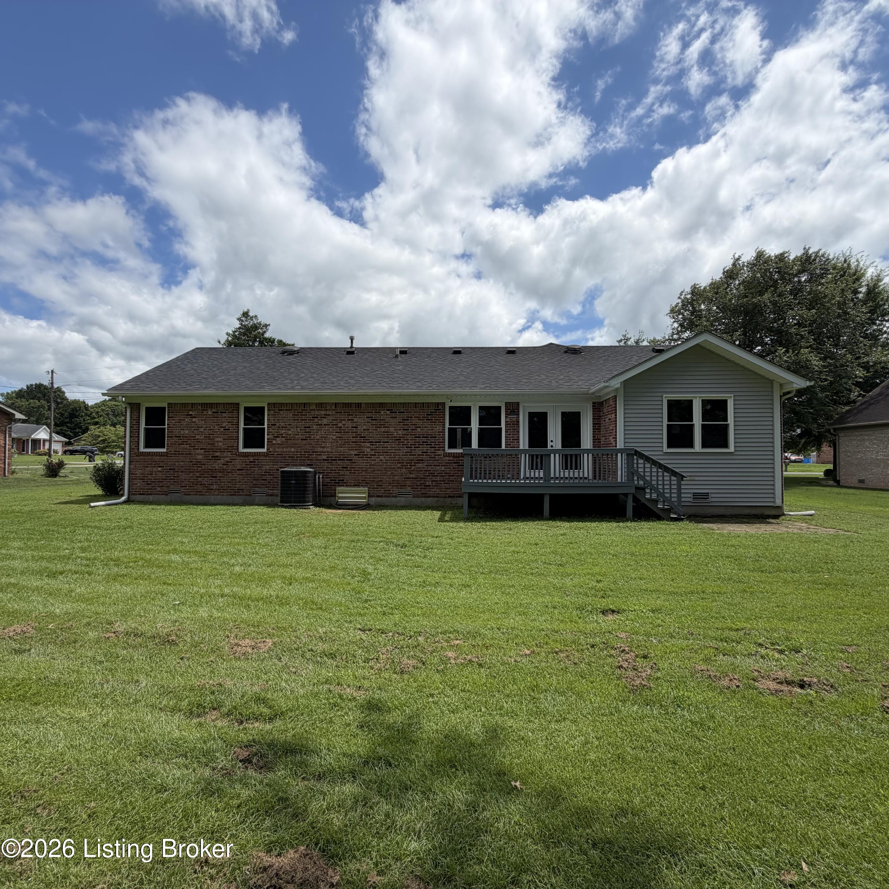 2812 Oakwood Dr Property Photo 47