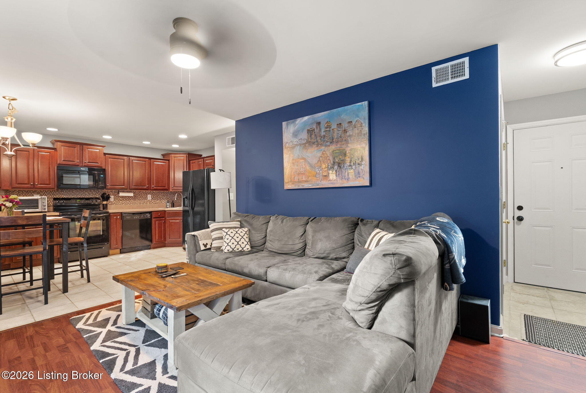 733 N Hite Ave Apt 6 Property Photo 6