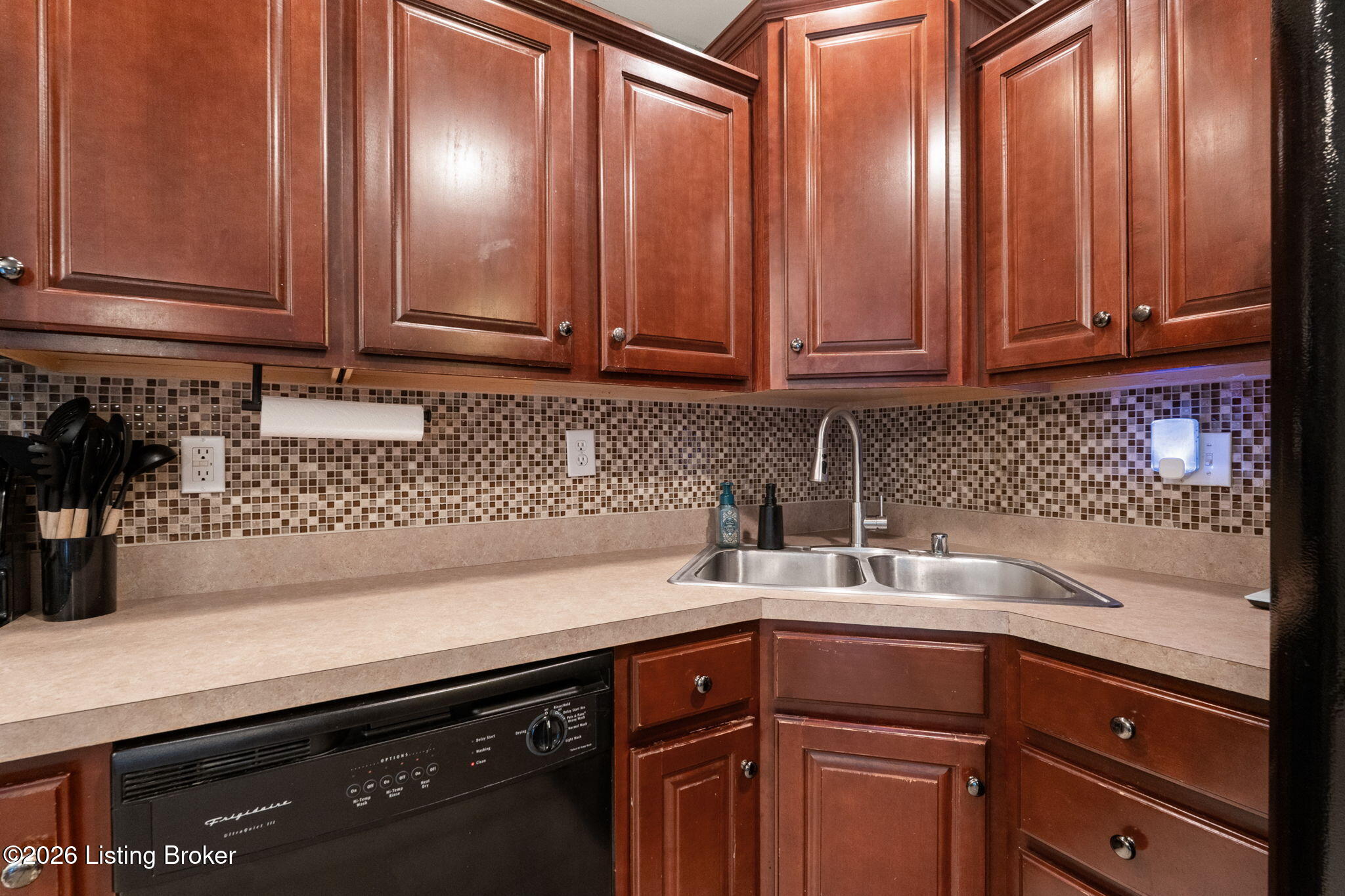 733 N Hite Ave Apt 6 Property Photo 16