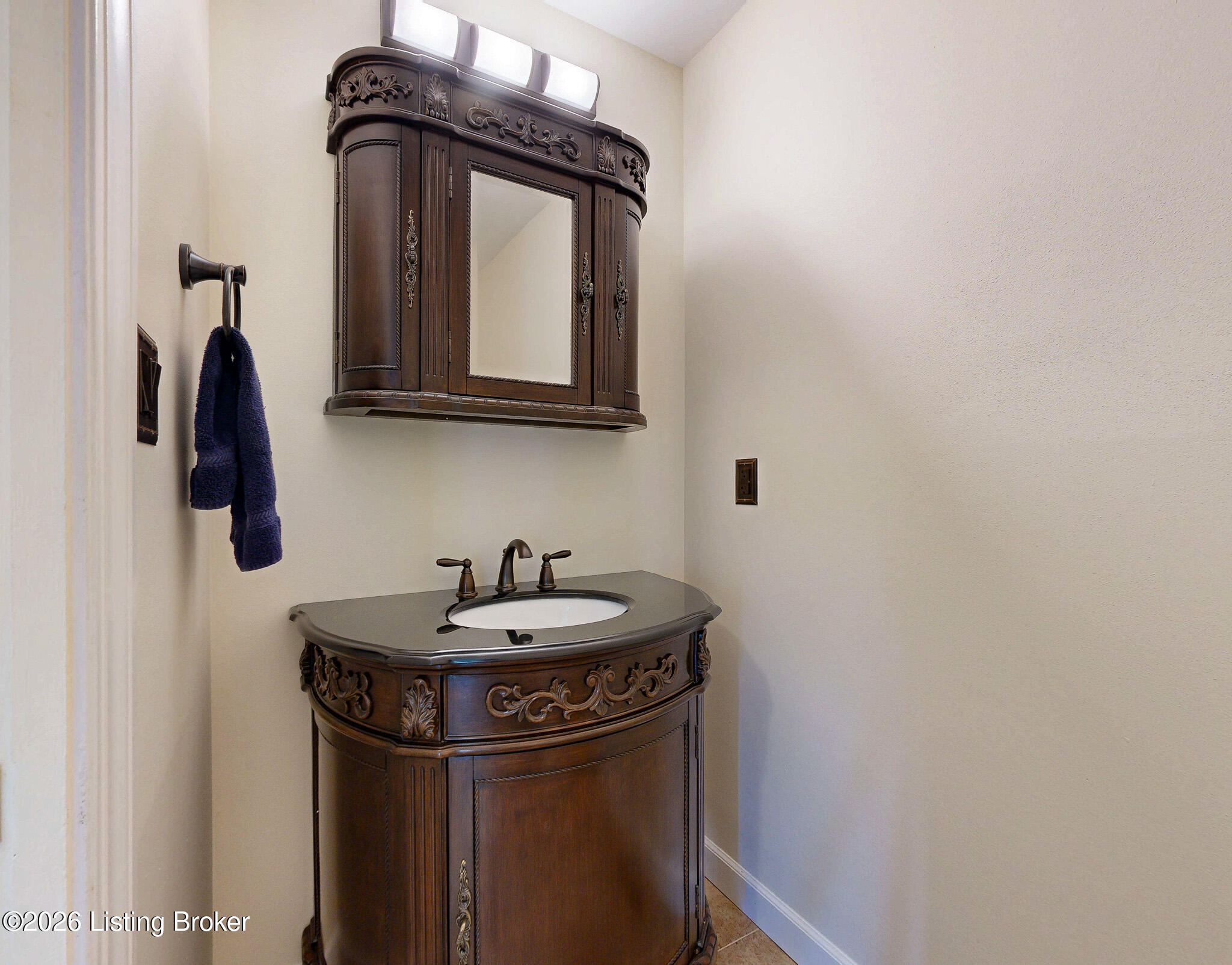 154 Shady Oak Ct Property Photo 46
