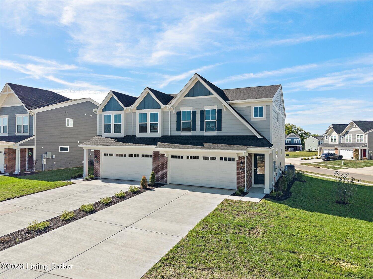 615 Falling Leaf Dr 128-b Property Photo 26