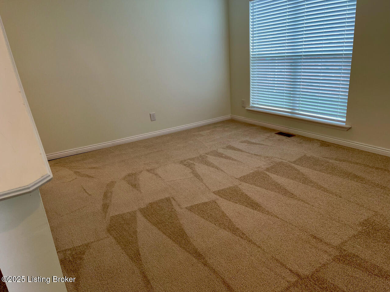 13404 Cain Ln Property Photo 9