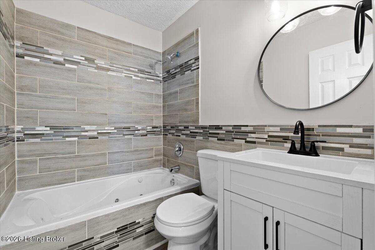 6707 Pendleton Rd Property Photo 19