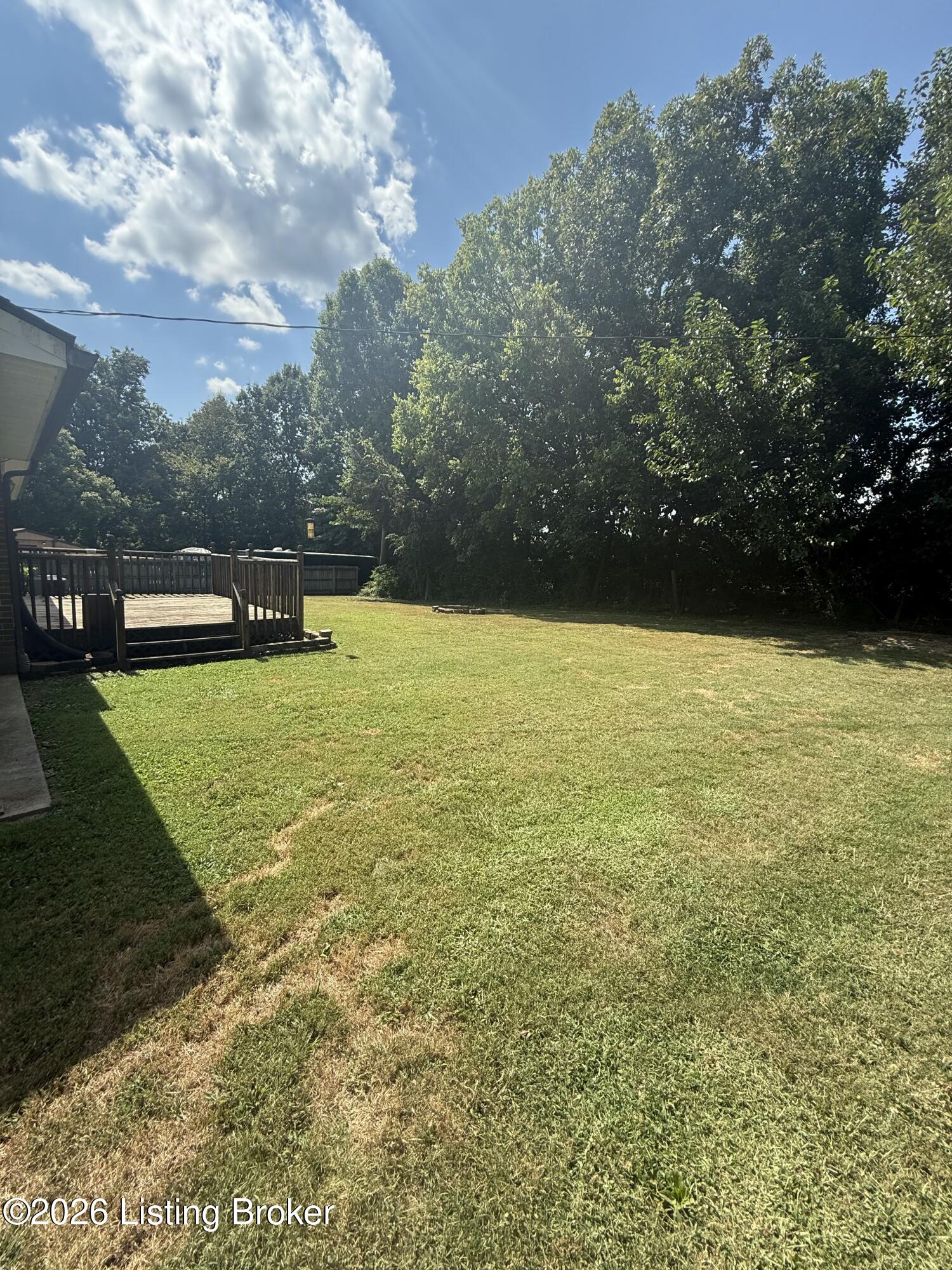 315 Hill St Property Photo 5