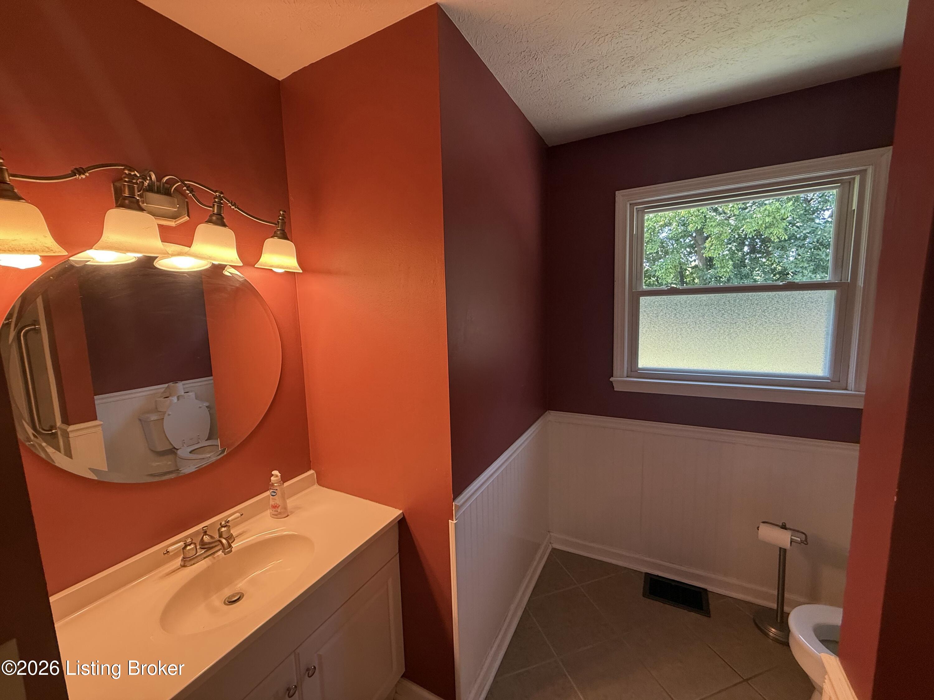 315 Hill St Property Photo 11