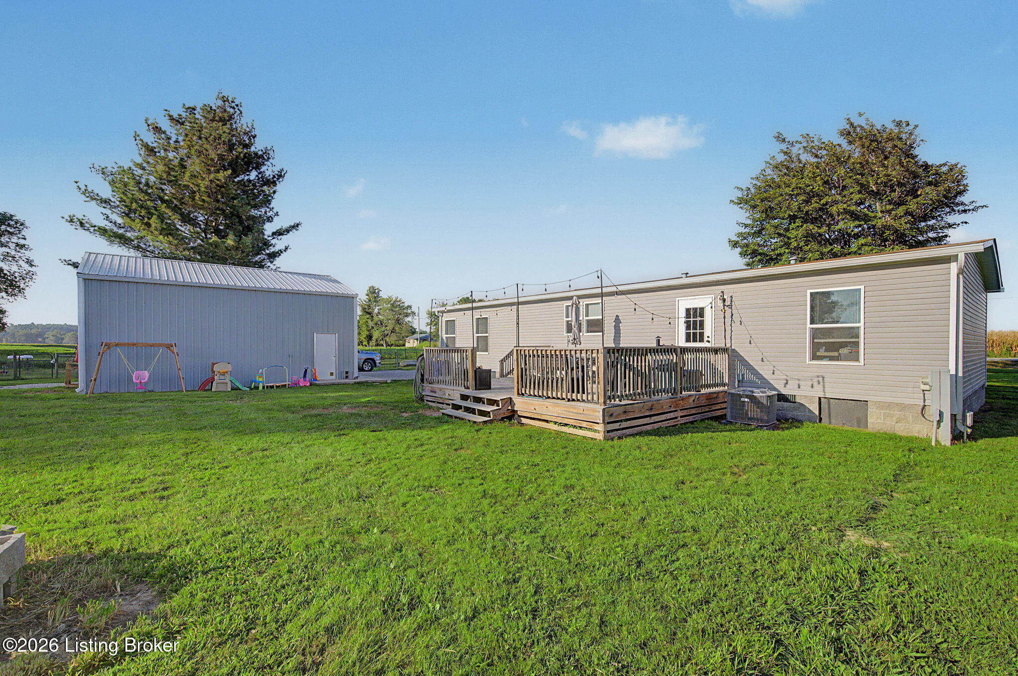 810 S Alexander Creek Rd Property Photo 16