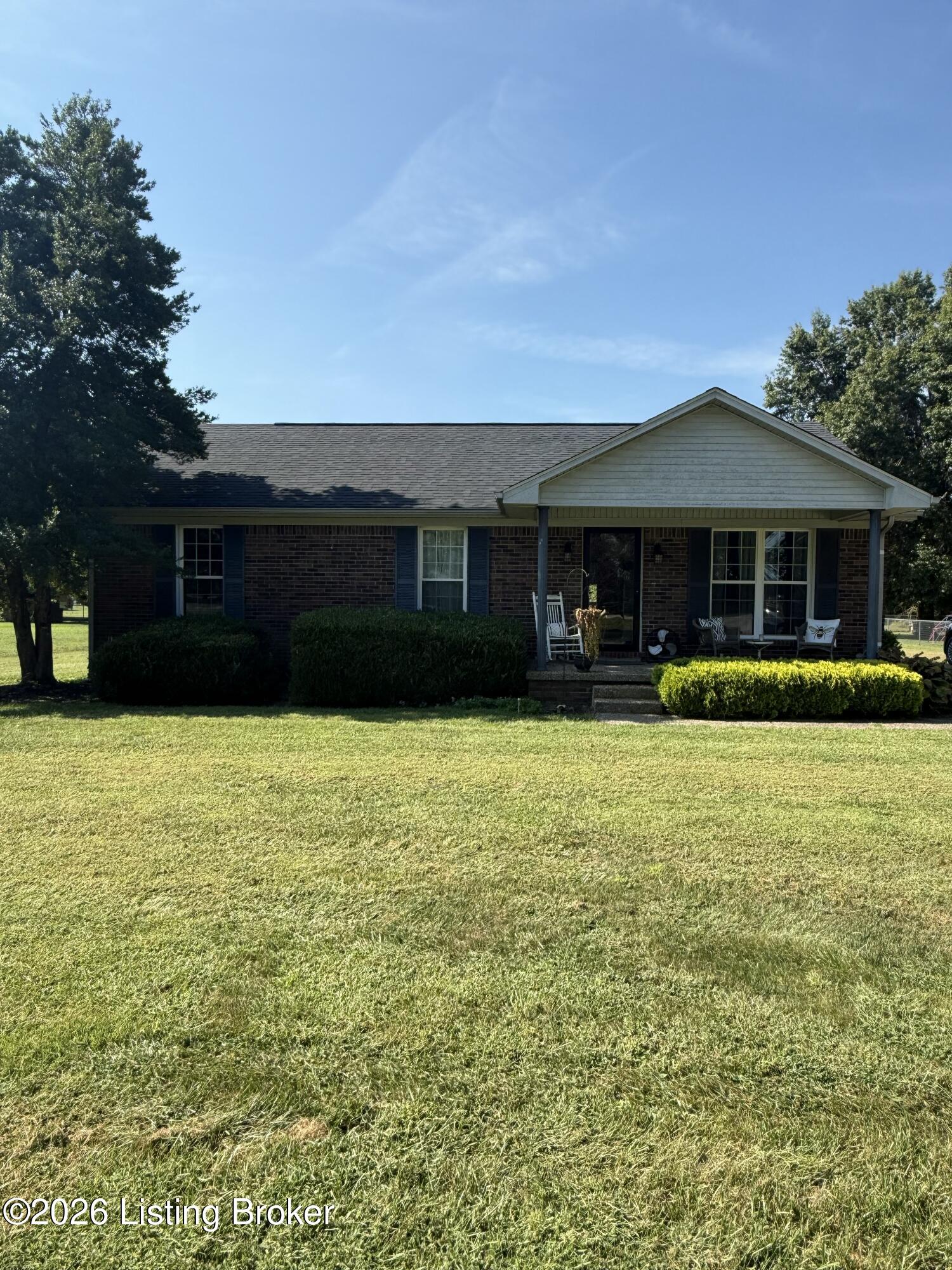 595 Deatsville Loop Property Photo 1