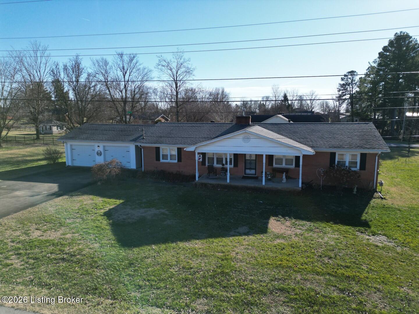 320 Sequoia Dr Property Photo 4