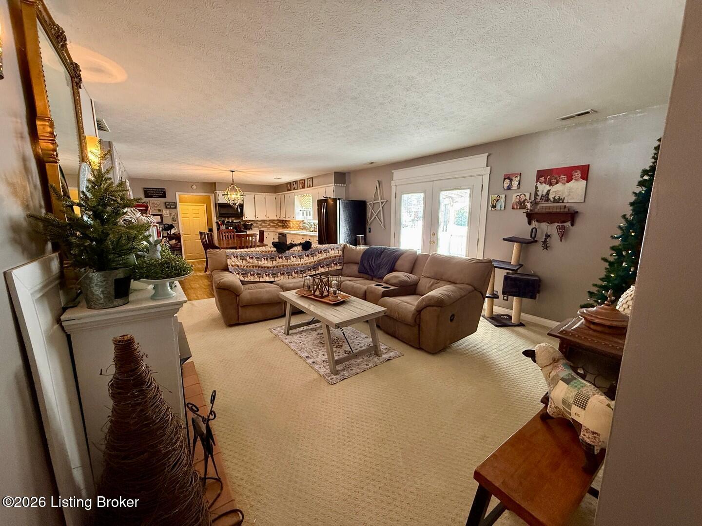 320 Sequoia Dr Property Photo 35