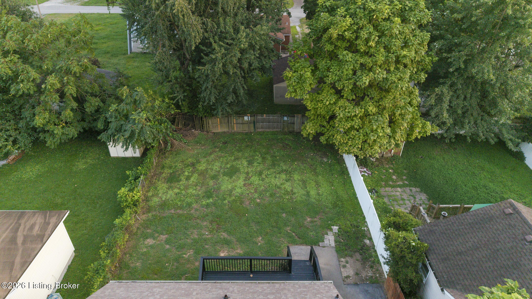 2310 Thomas Ave Property Photo 24