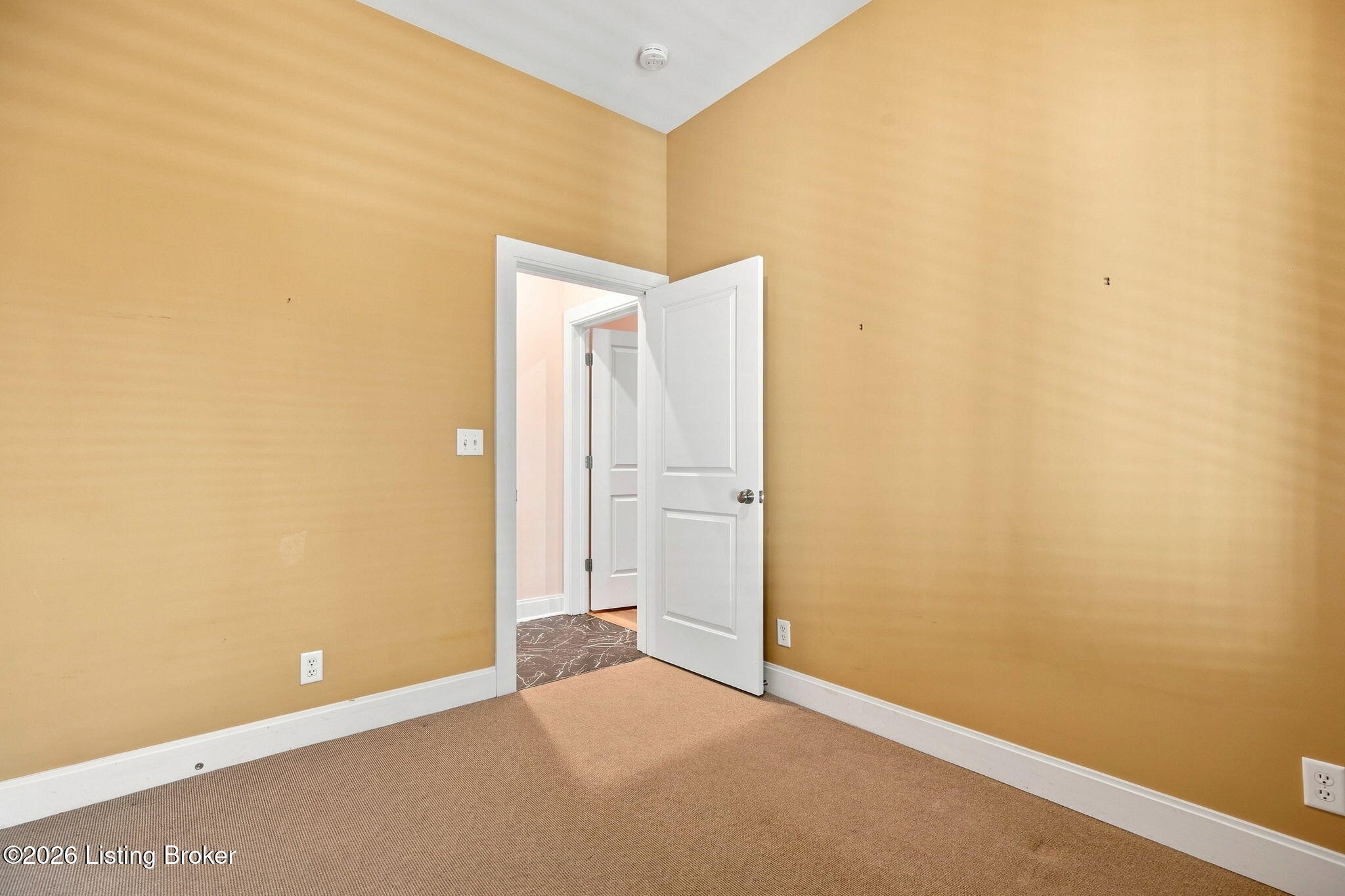 2011 Frankfort Ave 408 Property Photo 28